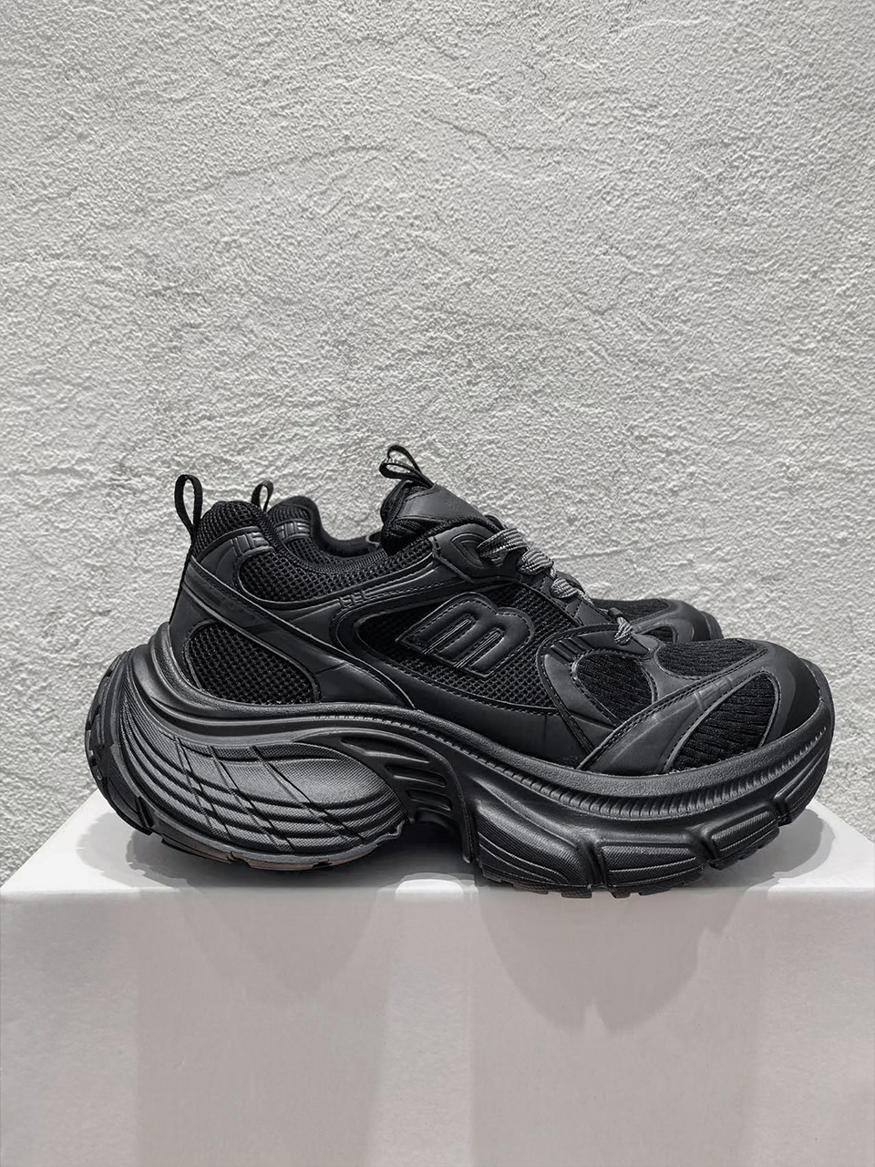 Trendy 2025 Summer Thick-Soled Breathable Mesh Dad Shoes for Men - Versatile Casual Sports Footwear