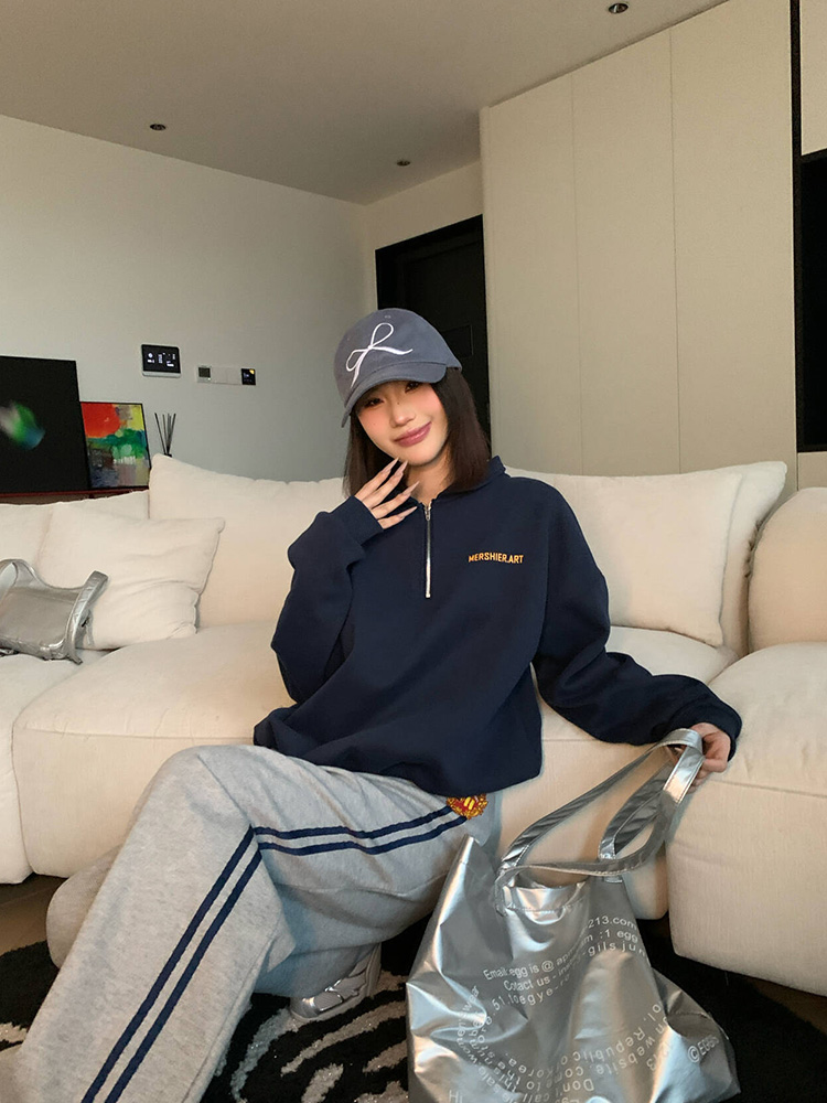 Trendy American-Style Letter Print Half-Zip Pullover Sweatshirt for Men and Women, Loose Casual Top, Y2K Fashion