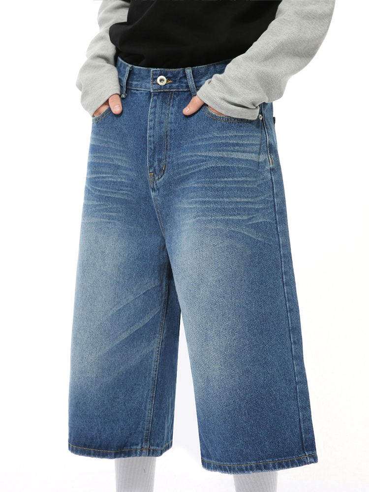 Trendy American Vintage Wide-Leg Seven-Point Denim Shorts for Men - Summer Washed Loose Fit Mid-Length Fashion Shorts Trendy American Vintage Wide-Leg Seven-Point Denim Shorts for Men - Summer Washed Loose Fit Mid-Length Fashion Shorts