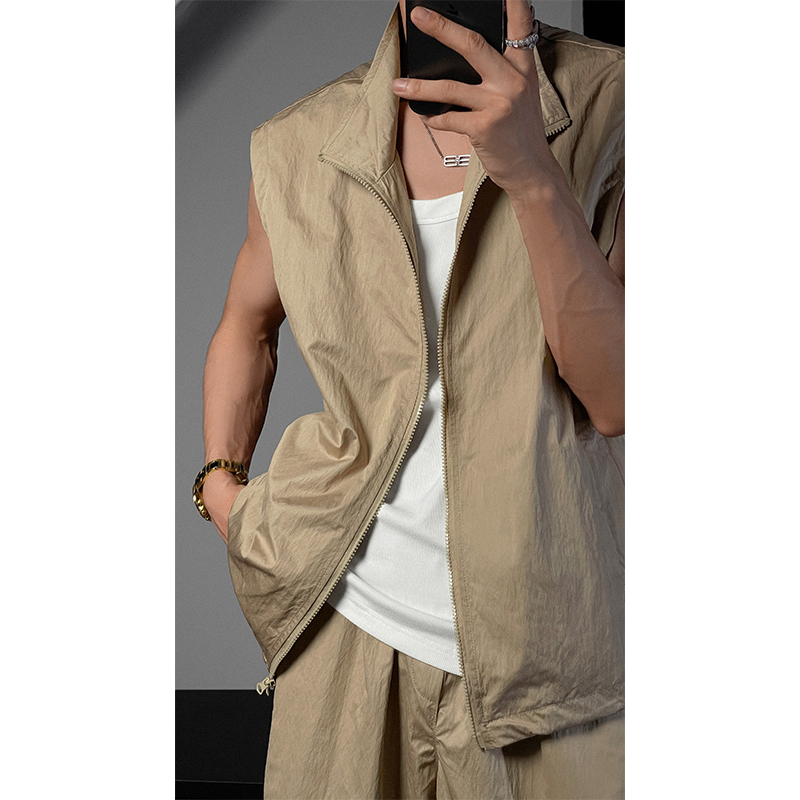 Trendy Casual Three-Piece Set: Simple Functional Style with Dragon Dadao Vest Jacket and Long Pants for Autumn Fashion Trendy Casual Three-Piece Set: Simple Functional Style with Dragon Dadao Vest Jacket and Long Pants for Autumn Fashion