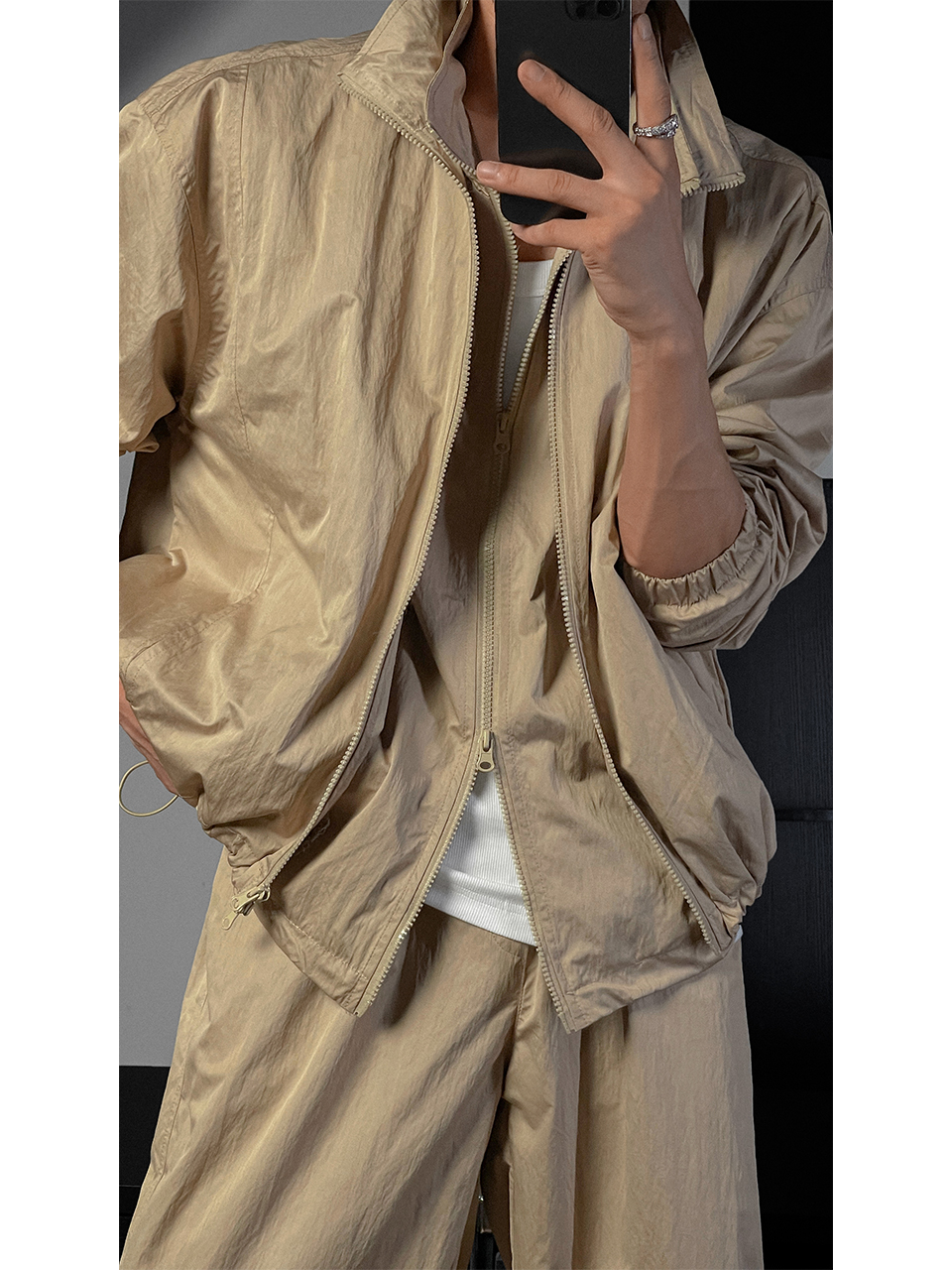 Trendy Casual Three-Piece Set: Simple Functional Style with Dragon Dadao Vest Jacket and Long Pants for Autumn Fashion Trendy Casual Three-Piece Set: Simple Functional Style with Dragon Dadao Vest Jacket and Long Pants for Autumn Fashion