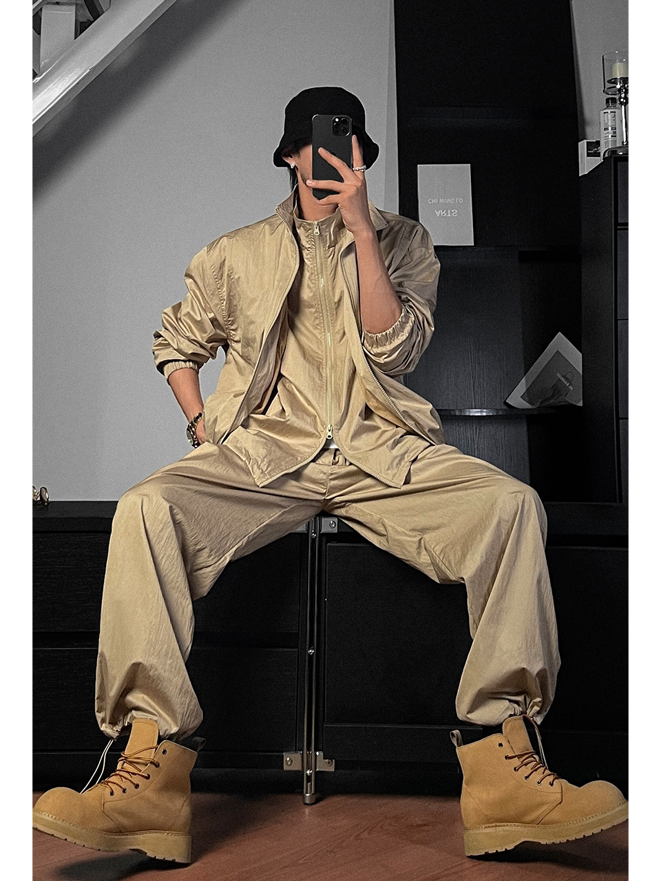 Trendy Casual Three-Piece Set: Simple Functional Style with Dragon Dadao Vest Jacket and Long Pants for Autumn Fashion