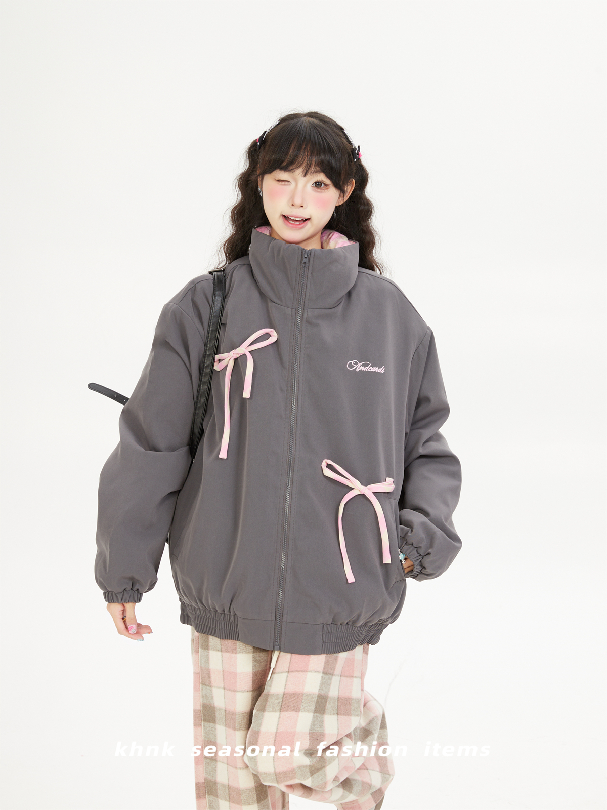 Trendy High-End Feel Cotton Coat for Women - Butterfly Knot Plaid Splicing Stand Collar Jacket, Loose Thickened Winter Outerwear