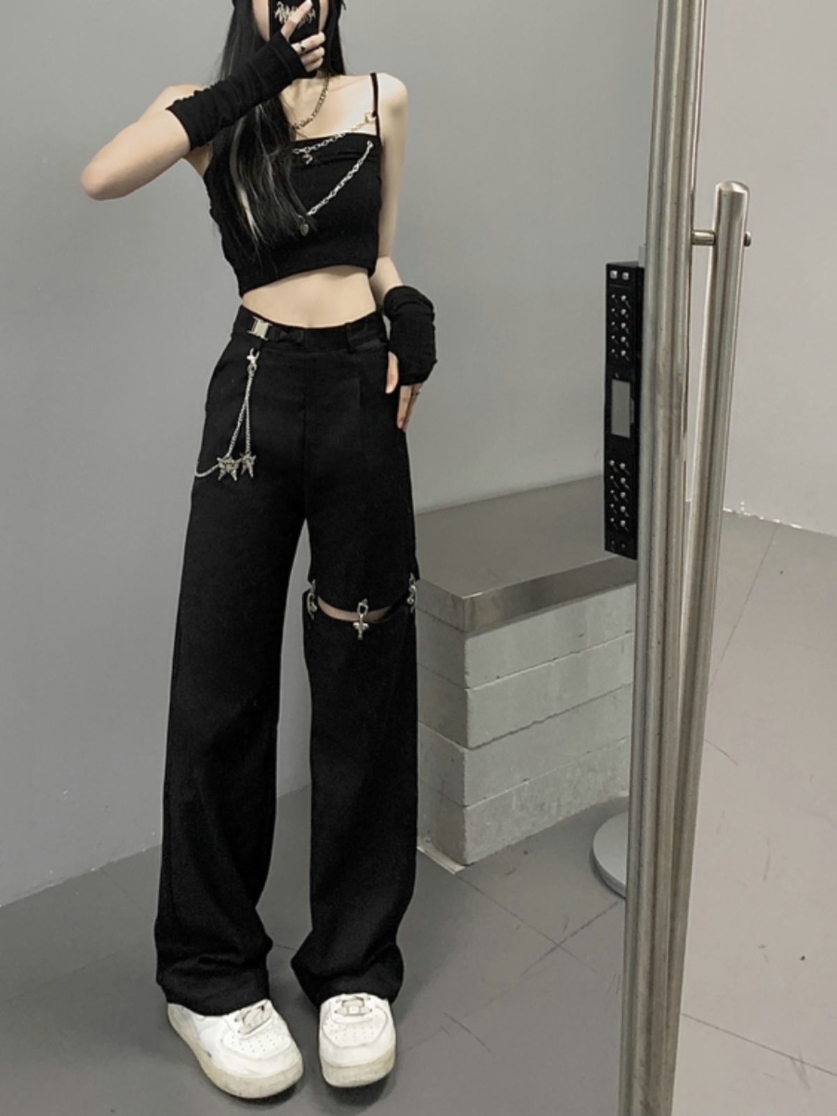 Trendy High Street Women's Straight Leg Cargo Pants, Hip-Hop Dance Jazz Style, Slimming Fit, European and American Fashion Trendy High Street Women's Straight Leg Cargo Pants, Hip-Hop Dance Jazz Style, Slimming Fit, European and American Fashion