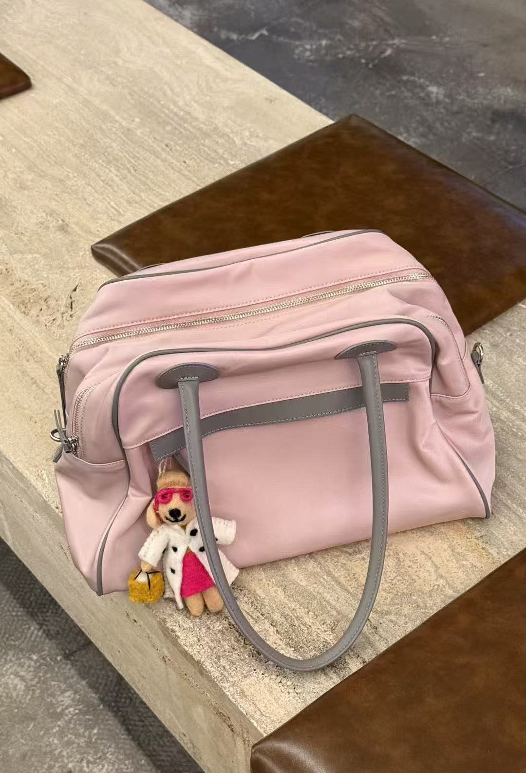 Trendy Large Capacity Spliced Genuine Leather Shoulder Bag - High-Quality Nylon Fabric, Versatile Fashion Accessory for Every Occasion Trendy Large Capacity Spliced Genuine Leather Shoulder Bag - High-Quality Nylon Fabric, Versatile Fashion Accessory for Every Occasion