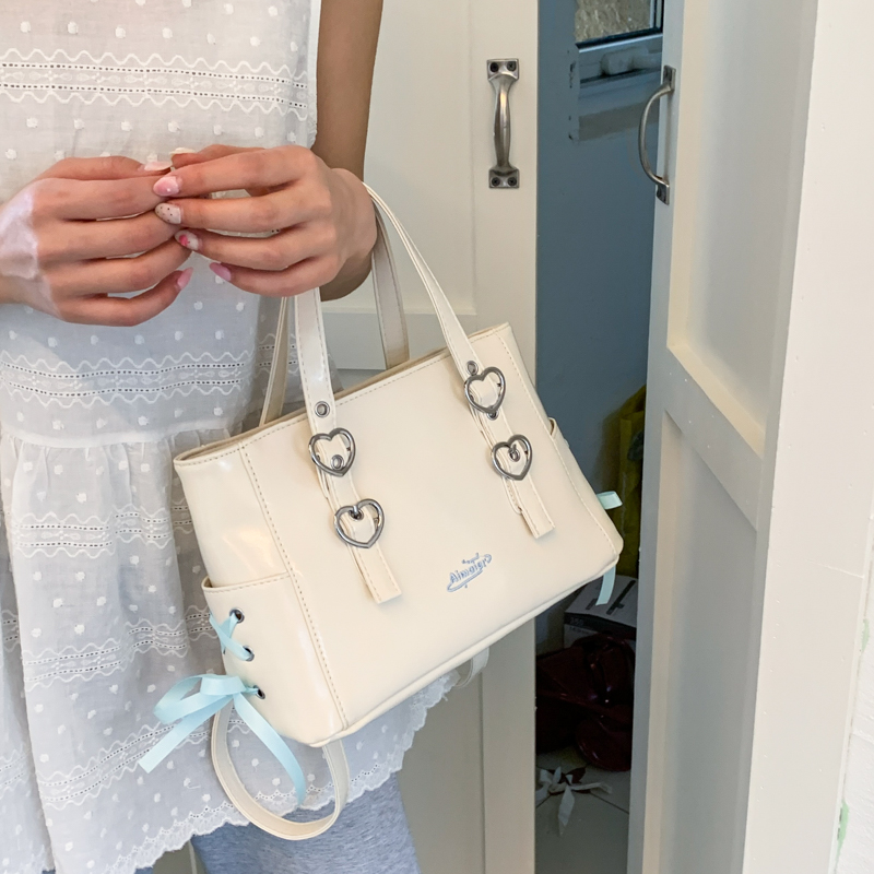 Trendy Large Capacity Women's Crossbody Bag - Fashionable Tote Backpack for Work and Commuting, High-Quality Design Trendy Large Capacity Women's Crossbody Bag - Fashionable Tote Backpack for Work and Commuting, High-Quality Design