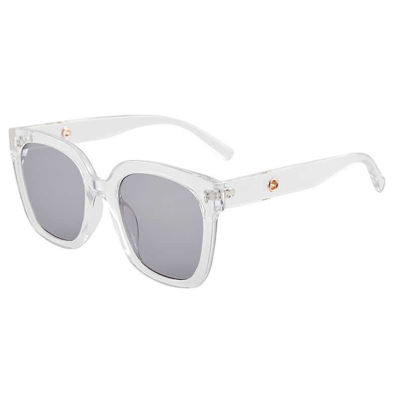 Trendy Large Frame Polarized White Sunglasses for Round Faces - Korean Style Influencer Design for Driving and Everyday Wear Trendy Large Frame Polarized White Sunglasses for Round Faces - Korean Style Influencer Design for Driving and Everyday Wear