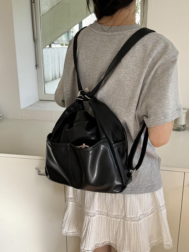 Trendy Minimalist Women's Bag 2025 - Large Capacity Soft Leather Shoulder & Backpack for Commuting, High-Quality Fashion Accessory Trendy Minimalist Women's Bag 2025 - Large Capacity Soft Leather Shoulder & Backpack for Commuting, High-Quality Fashion Accessory