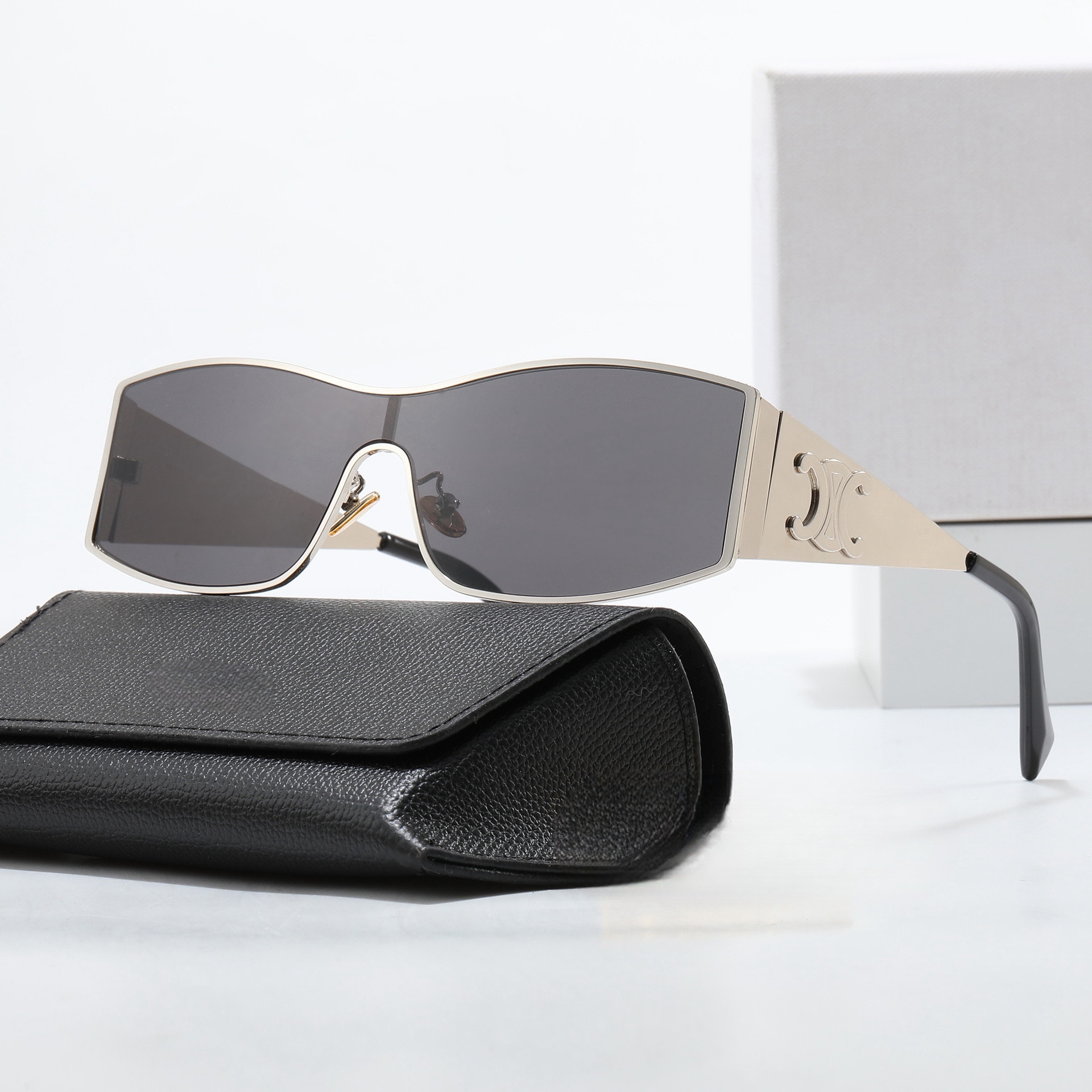 Trendy One-Piece Metallic Sunglasses for Women â€“ High-End European & American Style, Flattering for Round & Square Faces