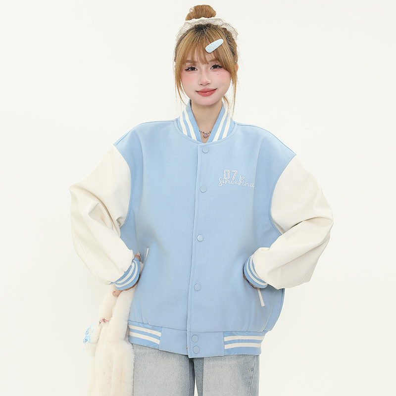 Trendy Pearl Letter Printed Baseball Jacket for Women - American Style Loose Fit Couple Jacket for Spring Fashion Trendy Pearl Letter Printed Baseball Jacket for Women - American Style Loose Fit Couple Jacket for Spring Fashion