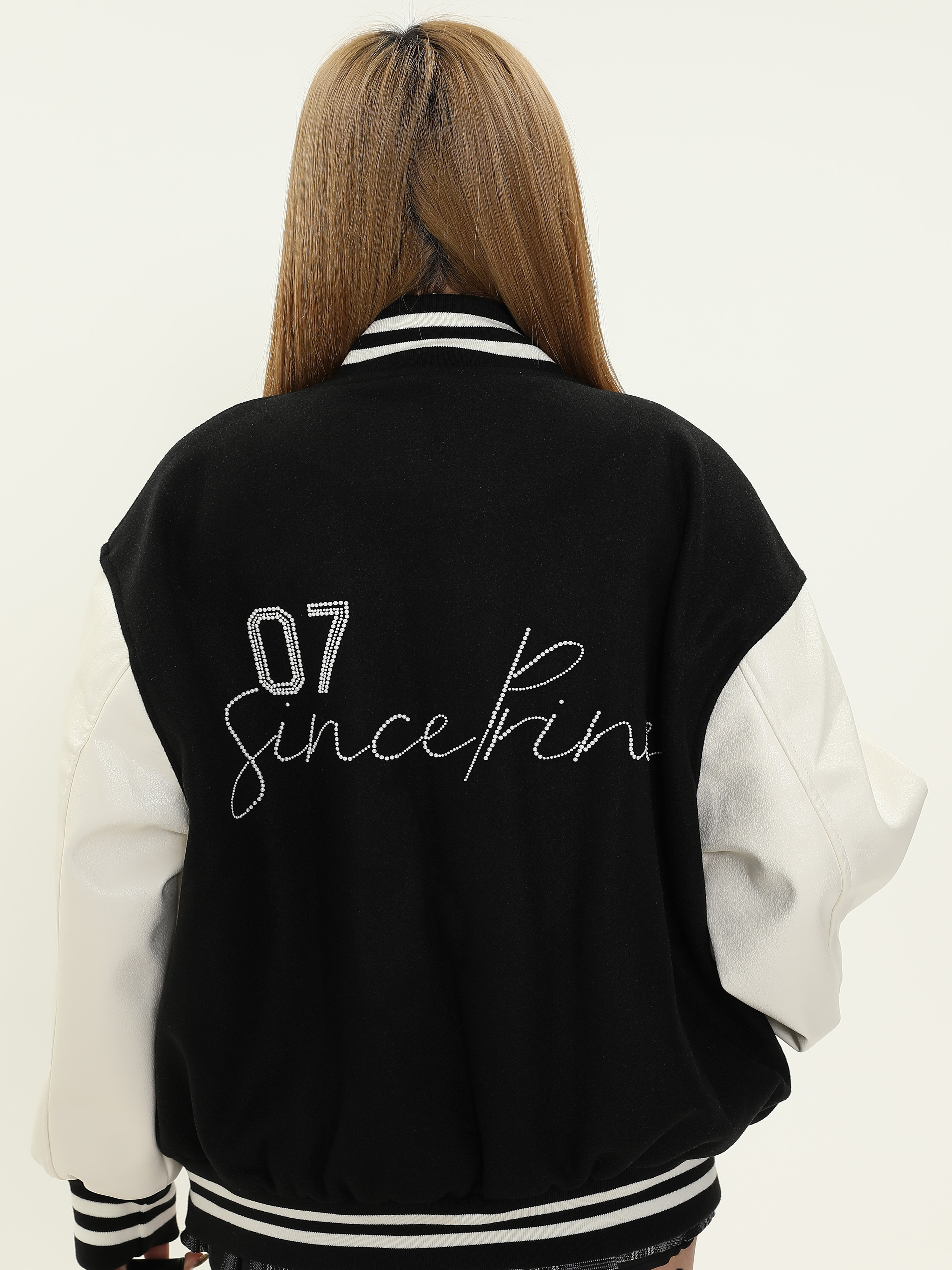 Trendy Pearl Letter Printed Baseball Jacket for Women - American Style Loose Fit Couple Jacket for Spring Fashion Trendy Pearl Letter Printed Baseball Jacket for Women - American Style Loose Fit Couple Jacket for Spring Fashion