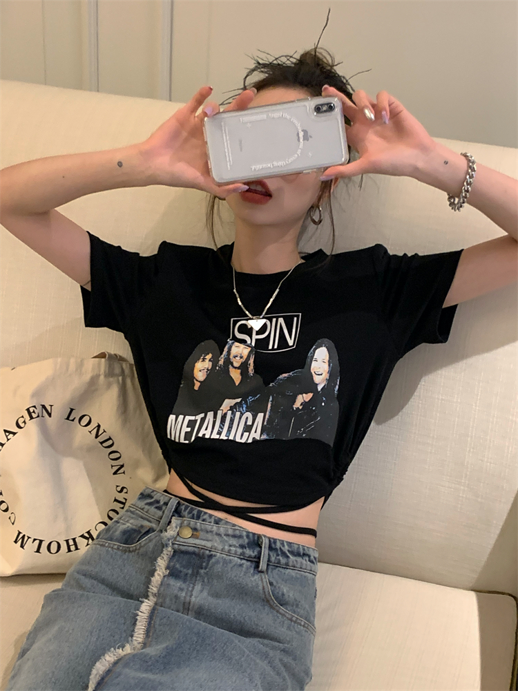 Trendy Pink Crop Top T-Shirt for Women, Short Sleeve Dance Style, European and American Fashion, Spicy Girl Design, Casual Chic. Trendy Pink Crop Top T-Shirt for Women, Short Sleeve Dance Style, European and American Fashion, Spicy Girl Design, Casual Chic.