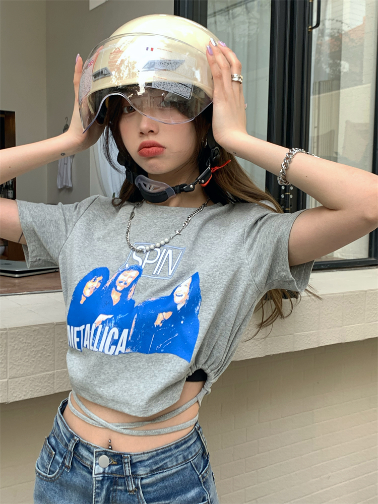 Trendy Pink Crop Top T-Shirt for Women, Short Sleeve Dance Style, European and American Fashion, Spicy Girl Design, Casual Chic. Trendy Pink Crop Top T-Shirt for Women, Short Sleeve Dance Style, European and American Fashion, Spicy Girl Design, Casual Chic.