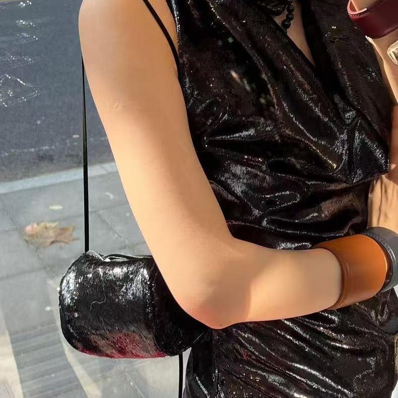 Trendy Shiny Cylindrical Shoulder Crossbody Bag for Women - Versatile Fashion Accessory, New Arrival Trendy Shiny Cylindrical Shoulder Crossbody Bag for Women - Versatile Fashion Accessory, New Arrival