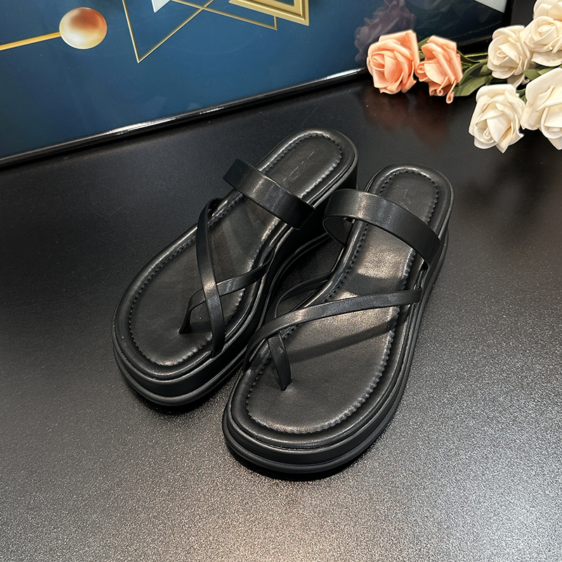 Trendy Thick-Soled Wedge Flip-Flops for Women - Summer Outdoor Fashion 2025, Stylish Beach Footwear