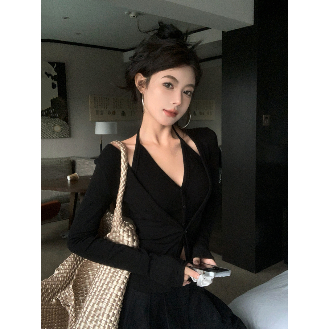 Trendy Two-Piece Style Faux Layered Shirt for Women - K-Pop Inspired Autumn Winter Jazz Top for Music Festivals