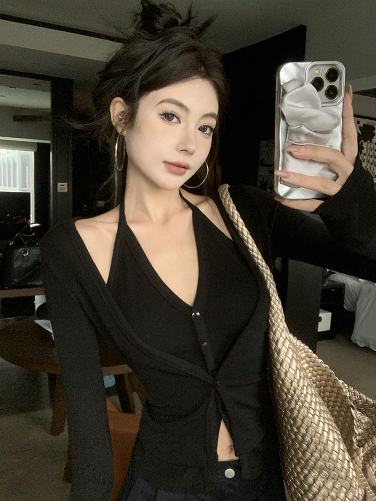 Trendy Two-Piece Style Faux Layered Shirt for Women - K-Pop Inspired Autumn Winter Jazz Top for Music Festivals Trendy Two-Piece Style Faux Layered Shirt for Women - K-Pop Inspired Autumn Winter Jazz Top for Music Festivals