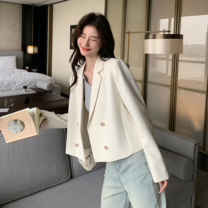 Trendy White Blazer for Women, Unique Short Thin Suit for Spring & Autumn 2025, Stylish Casual Wear