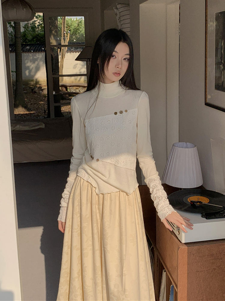 Trendy Women's Long Sleeve Top 2025 Spring White Textured Spliced Versatile Base Layer for Effortless Style Trendy Women's Long Sleeve Top 2025 Spring White Textured Spliced Versatile Base Layer for Effortless Style