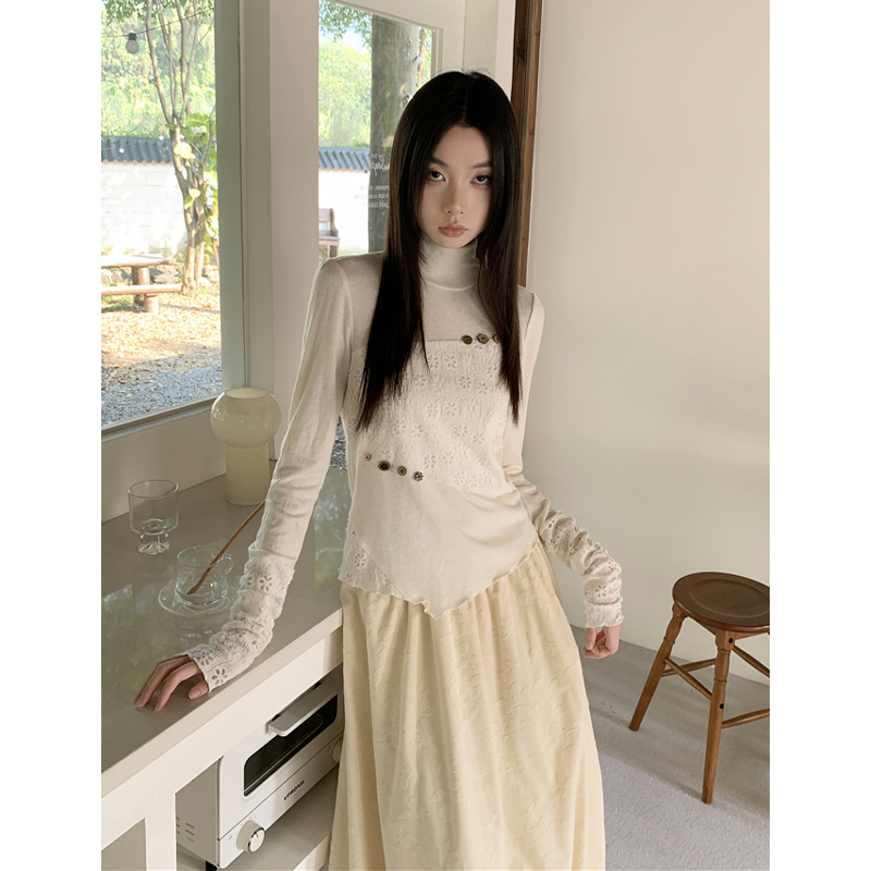 Trendy Women's Long Sleeve Top 2025 Spring White Textured Spliced Versatile Base Layer for Effortless Style