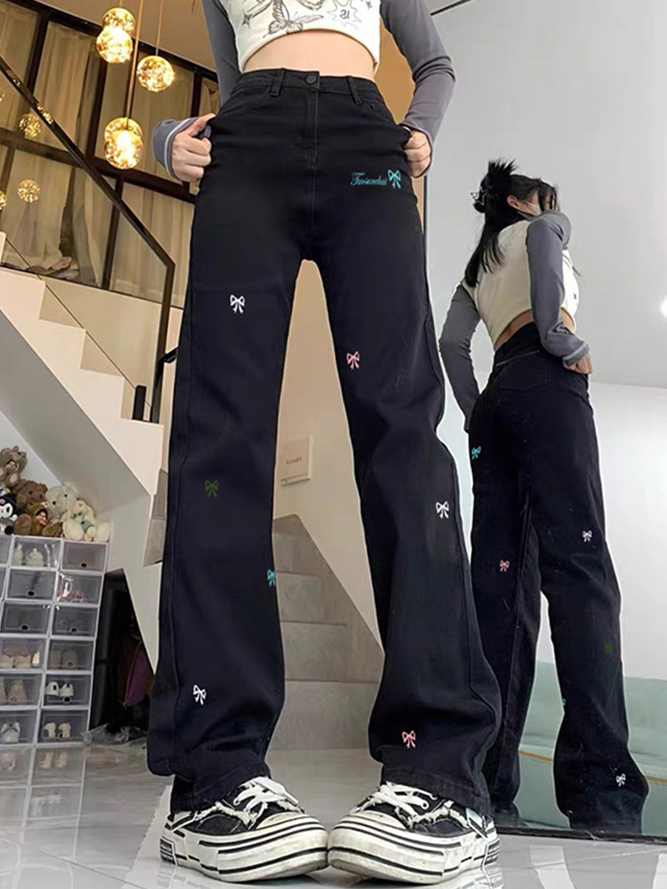 Trendy Women's White High-Waisted Wide-Leg Jeans - Casual American High Street Style, Versatile Slim-Fit Floor-Length Design Trendy Women's White High-Waisted Wide-Leg Jeans - Casual American High Street Style, Versatile Slim-Fit Floor-Length Design