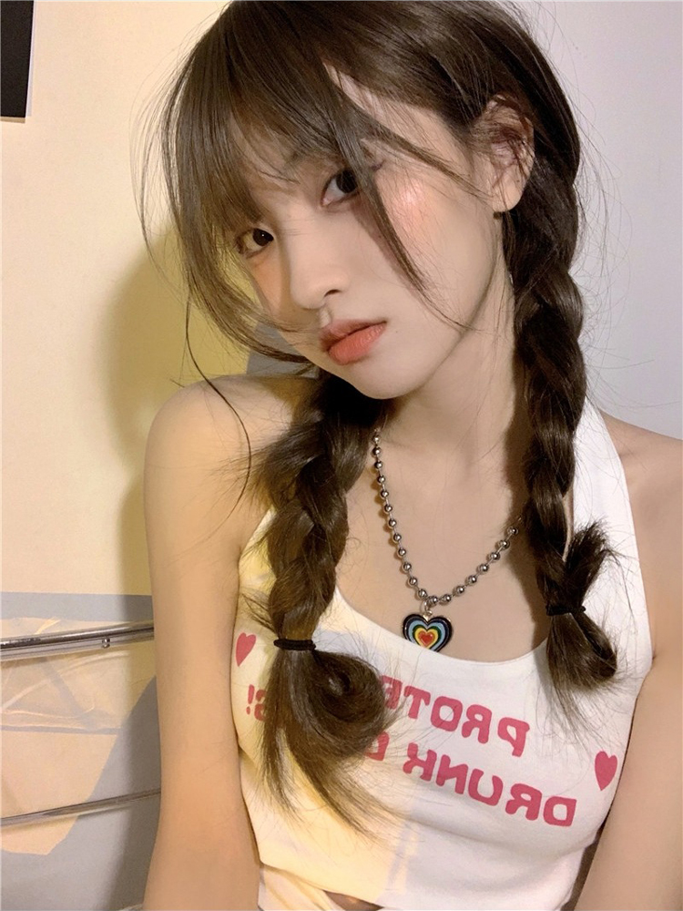 Trendy Y2K Jazz Dance Crop Top with Halter Neck Design for Music Festivals - Perfect Dance Outfit for Stylish Girls Trendy Y2K Jazz Dance Crop Top with Halter Neck Design for Music Festivals - Perfect Dance Outfit for Stylish Girls