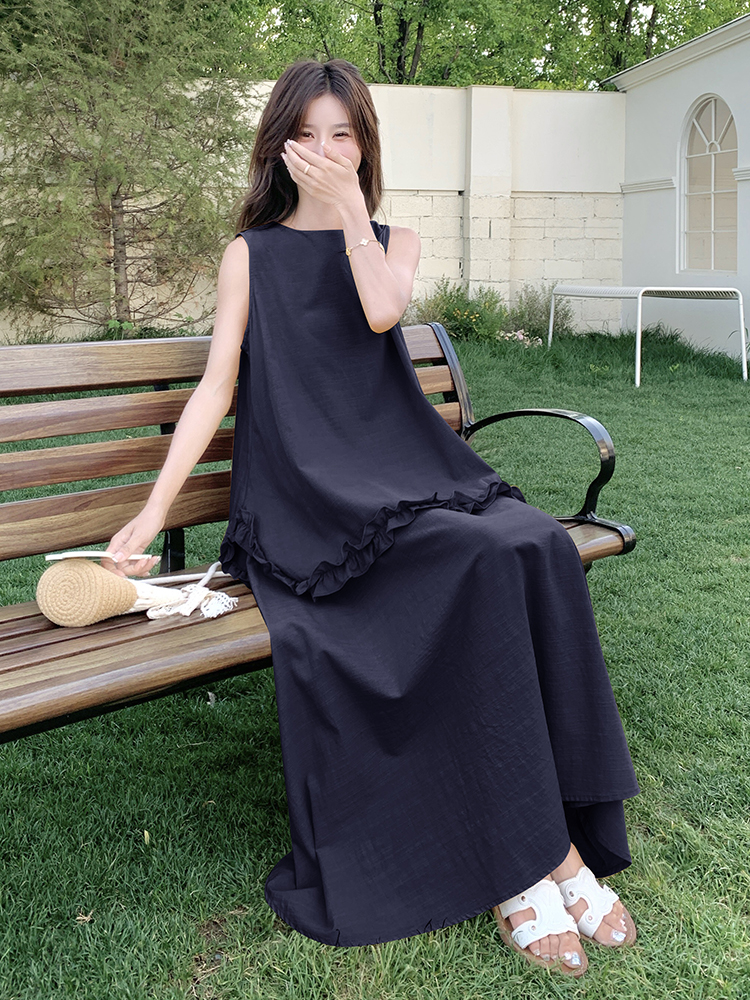 Trendy Yellow Sleeveless Vest and Skirt Set for Women - Summer Vacation Style, Two-Piece Dress Outfit Trendy Yellow Sleeveless Vest and Skirt Set for Women - Summer Vacation Style, Two-Piece Dress Outfit