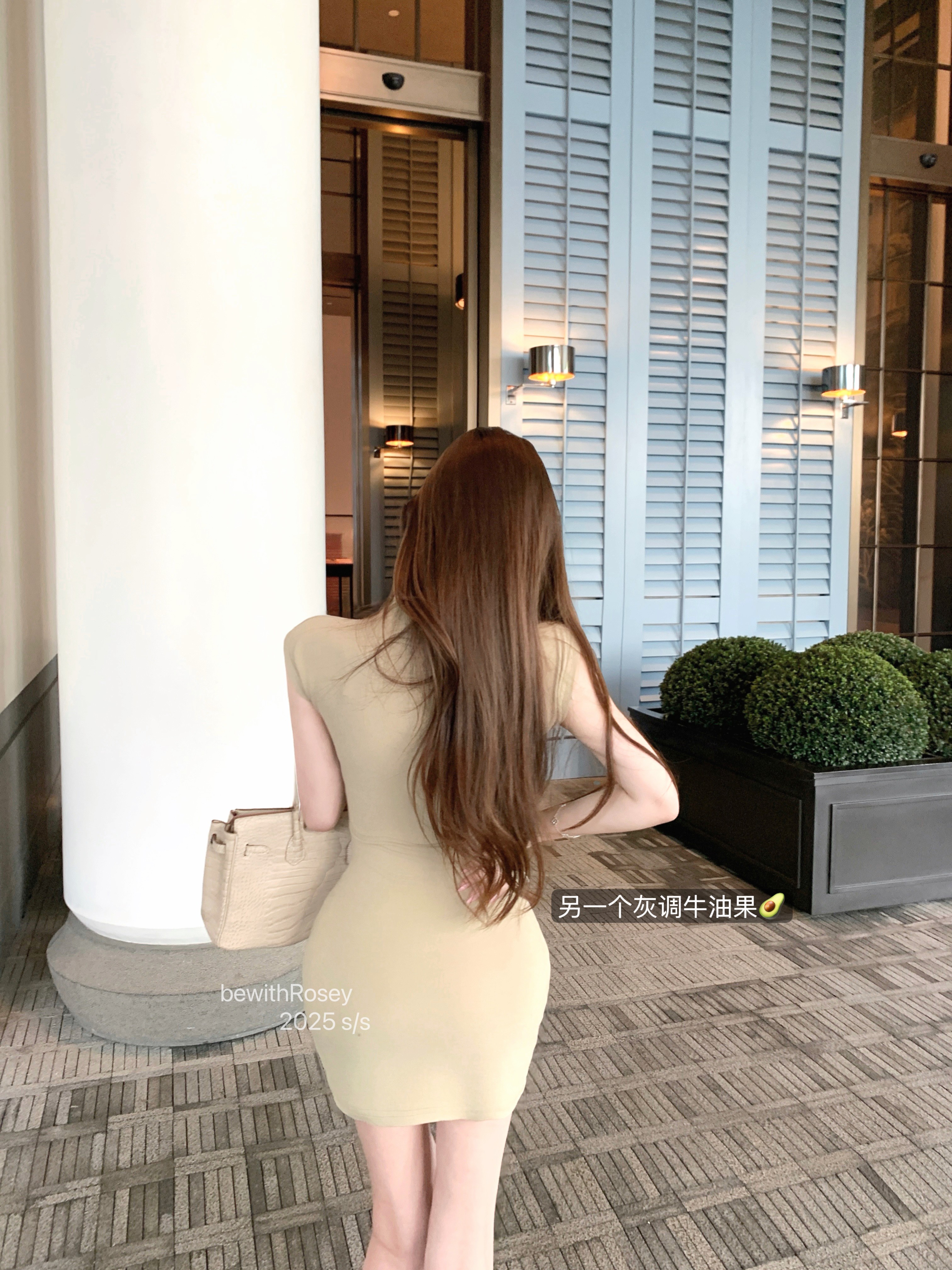 Two-Tone Cotton Feel Half High Neck Slim Fit Bodycon Dress - Comfortable Gentle Bunny Style for Casual Chic Looks Two-Tone Cotton Feel Half High Neck Slim Fit Bodycon Dress - Comfortable Gentle Bunny Style for Casual Chic Looks