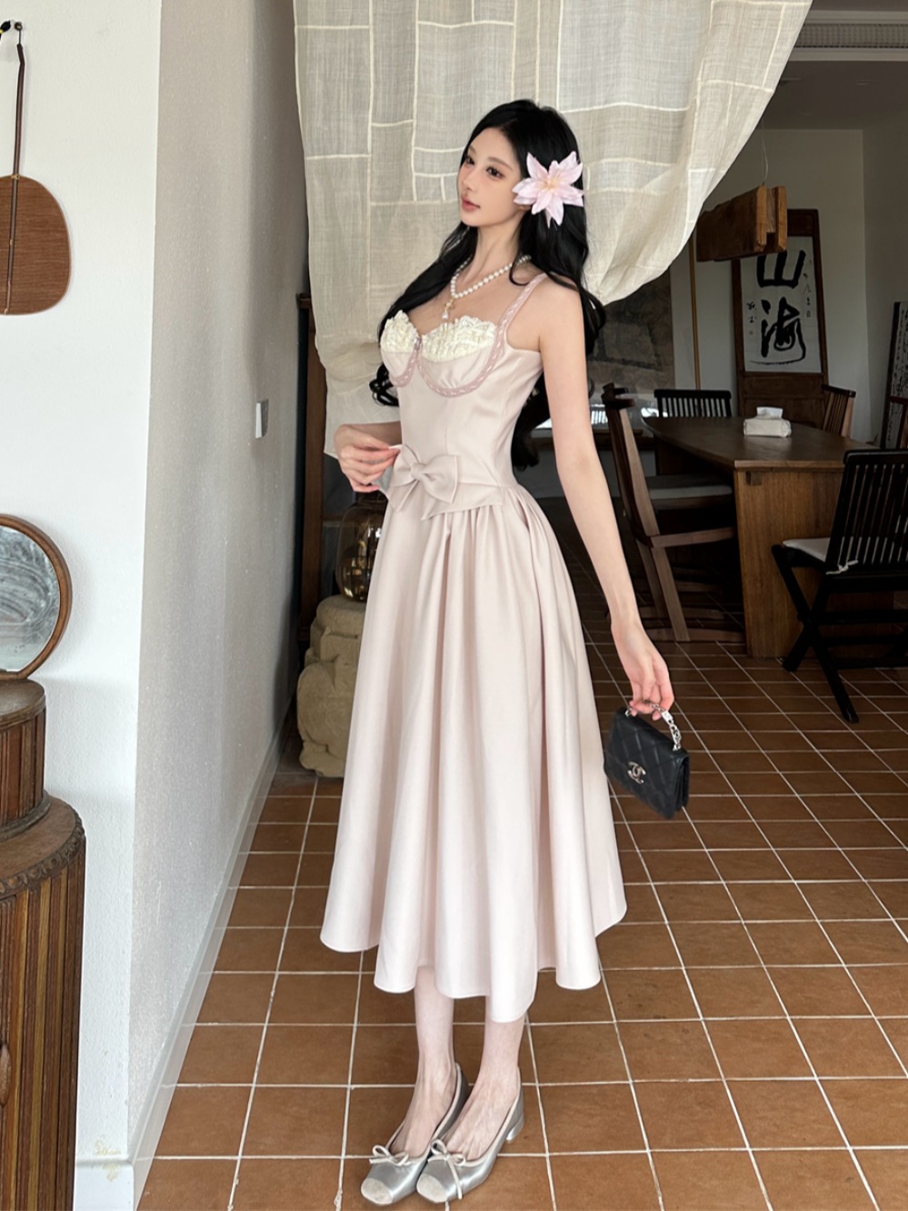Two-Tone Strapless Long Skirt Dress with Cinched Waist - Luxurious Princess Style, Elegant Heavy Craftsmanship Two-Tone Strapless Long Skirt Dress with Cinched Waist - Luxurious Princess Style, Elegant Heavy Craftsmanship