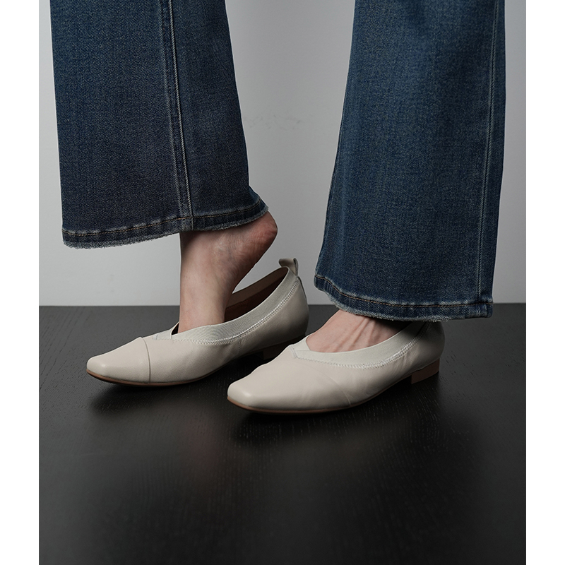Ultra-Soft Square-Toe Slip-On Flats for Women - Comfortable Commuting and Work Shoes, Easy-On Everyday Footwear