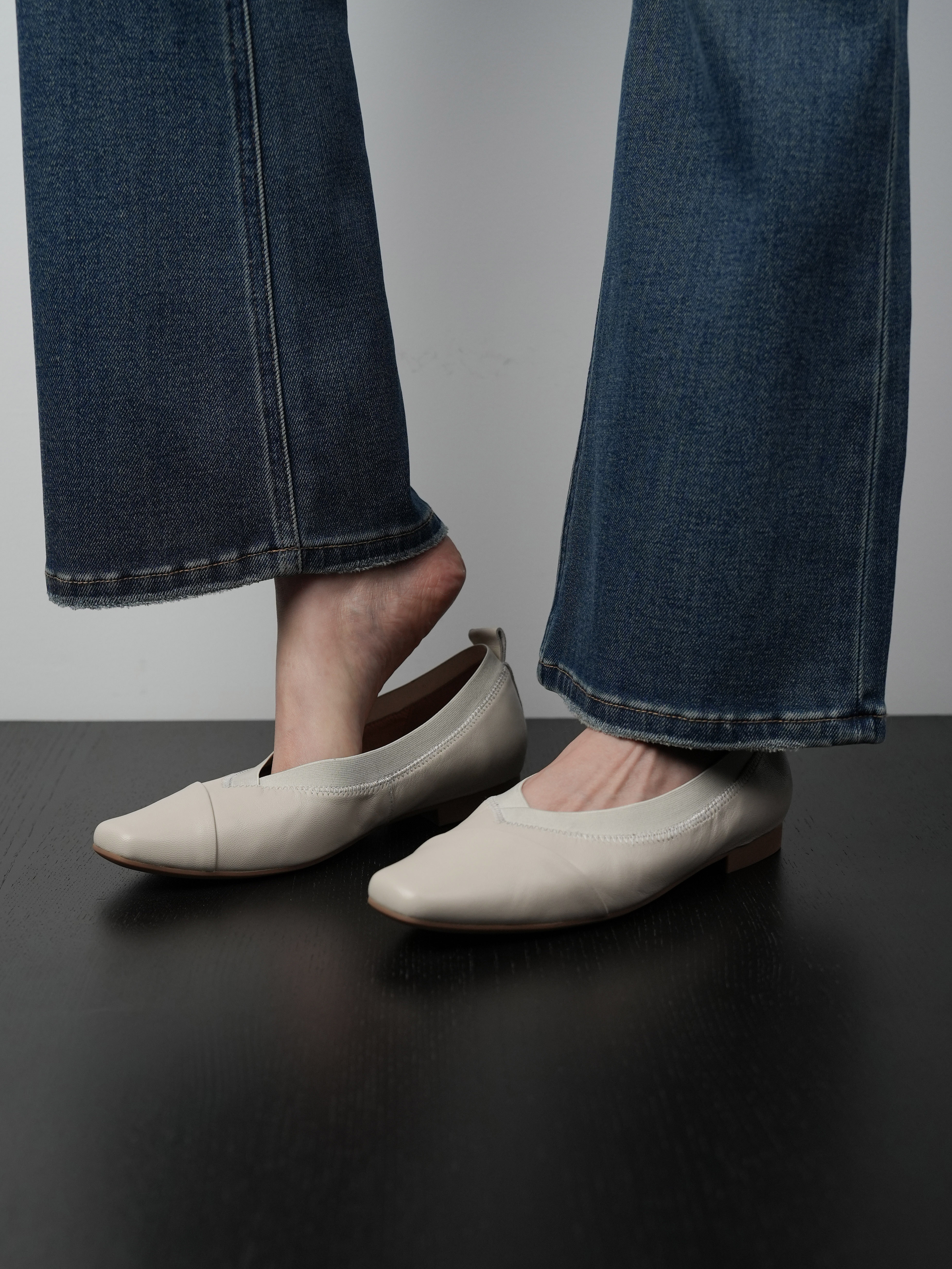 Ultra-Soft Square-Toe Slip-On Flats for Women - Comfortable Commuting and Work Shoes, Easy-On Everyday Footwear