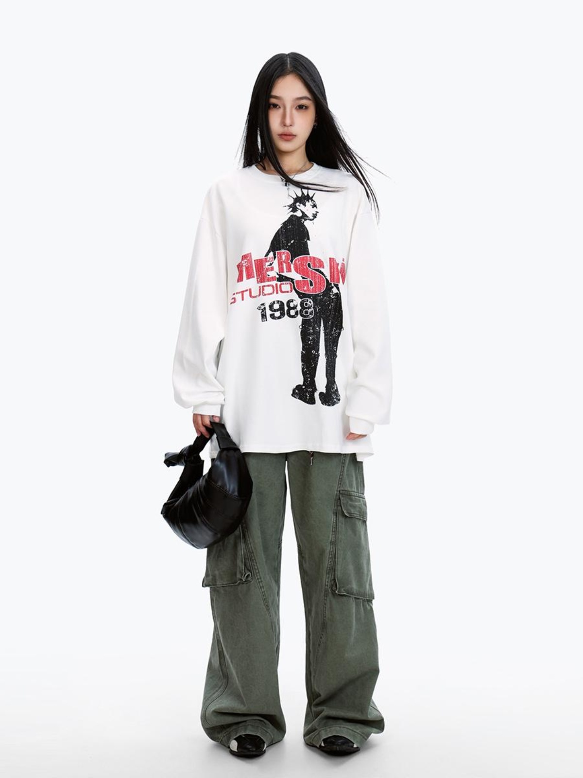 Unisex Long Sleeve Character Print T-Shirt - American Style, Loose Fit, Trendy Hip-Hop Streetwear, Cool 90s Vibe Unisex Long Sleeve Character Print T-Shirt - American Style, Loose Fit, Trendy Hip-Hop Streetwear, Cool 90s Vibe