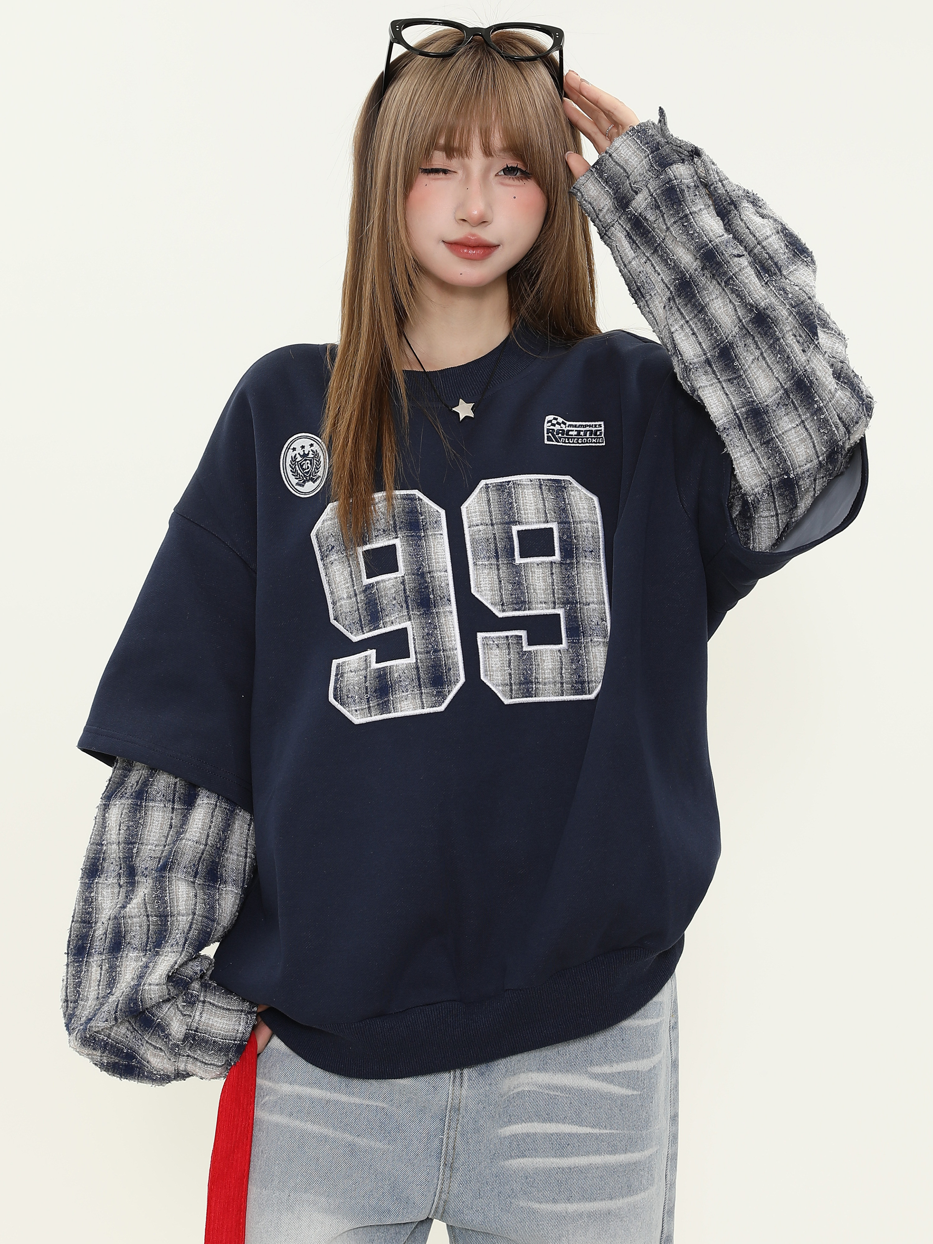 Unisex Loose College Style Round Neck Sweatshirt - Fake Two-Piece Design, Casual Spring Pullover for Street Youth Fashion