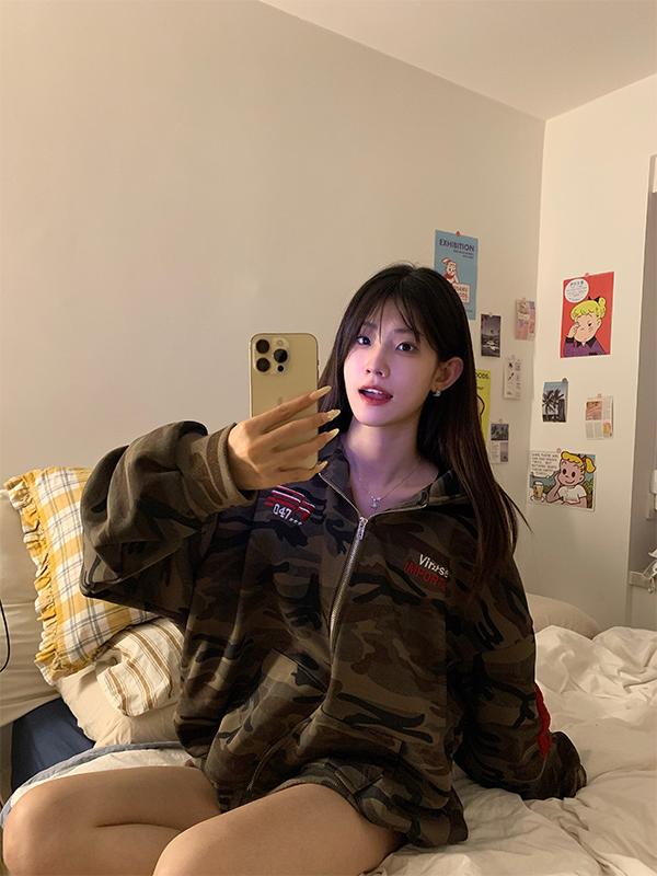 Unisex Vintage Embroidered Camouflage Hoodie Cardigan - Casual Loose Fit Jacket for Autumn Winter Fashion