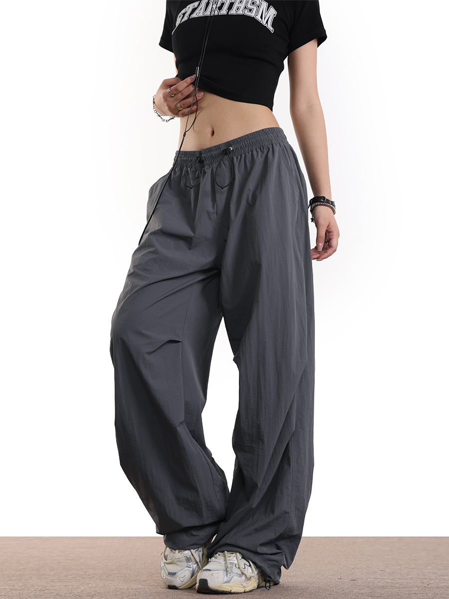 Unisex Vintage Paratrooper Cargo Pants, Loose American Style, Drapey Outdoor Tactical Pants for Men and Women Unisex Vintage Paratrooper Cargo Pants, Loose American Style, Drapey Outdoor Tactical Pants for Men and Women