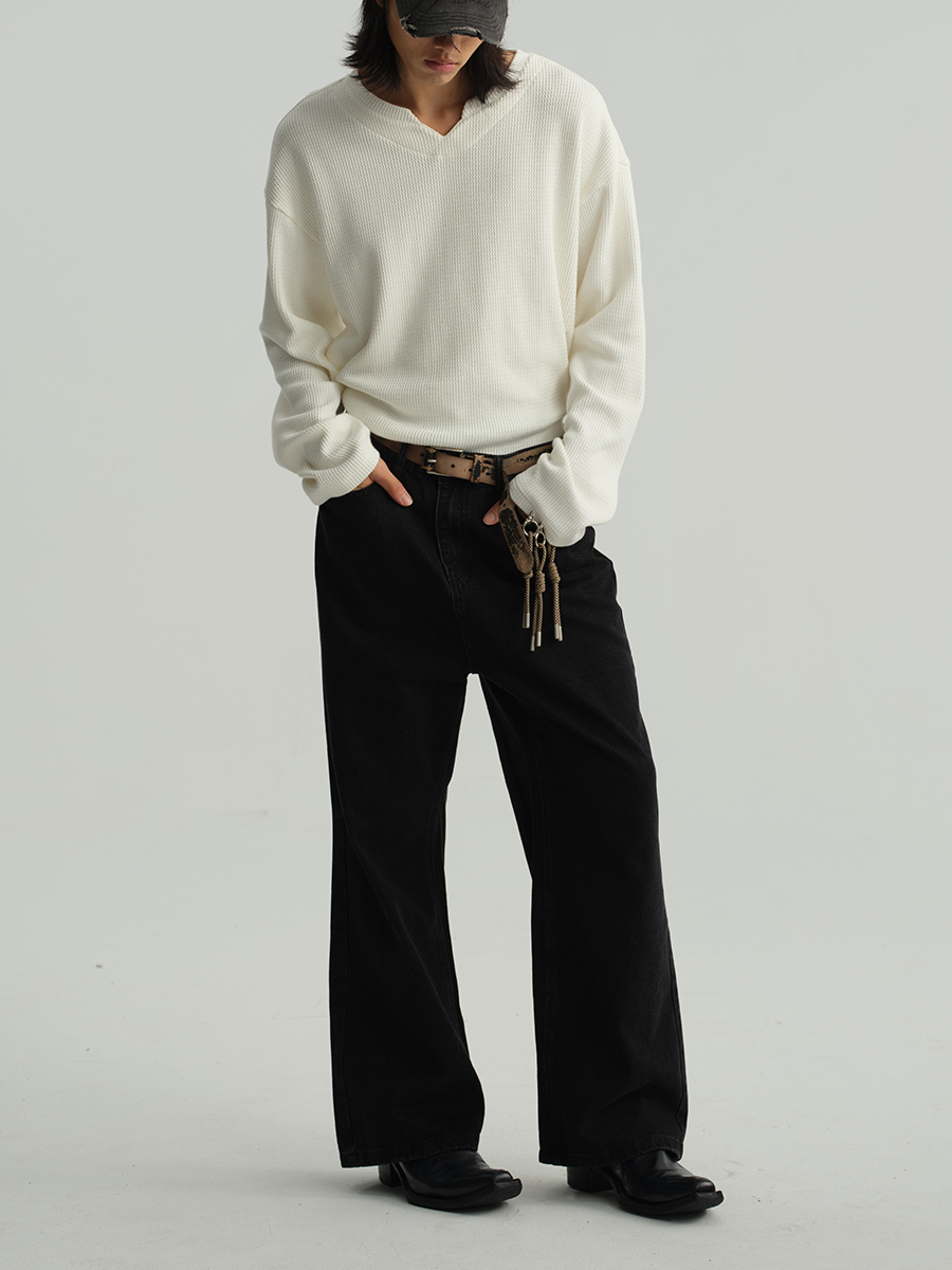 V-neck Jacquard Sweater in Snake Bone Print - Short Loose Fit, Daily Versatile Style for Effortless Y2K Fashion V-neck Jacquard Sweater in Snake Bone Print - Short Loose Fit, Daily Versatile Style for Effortless Y2K Fashion