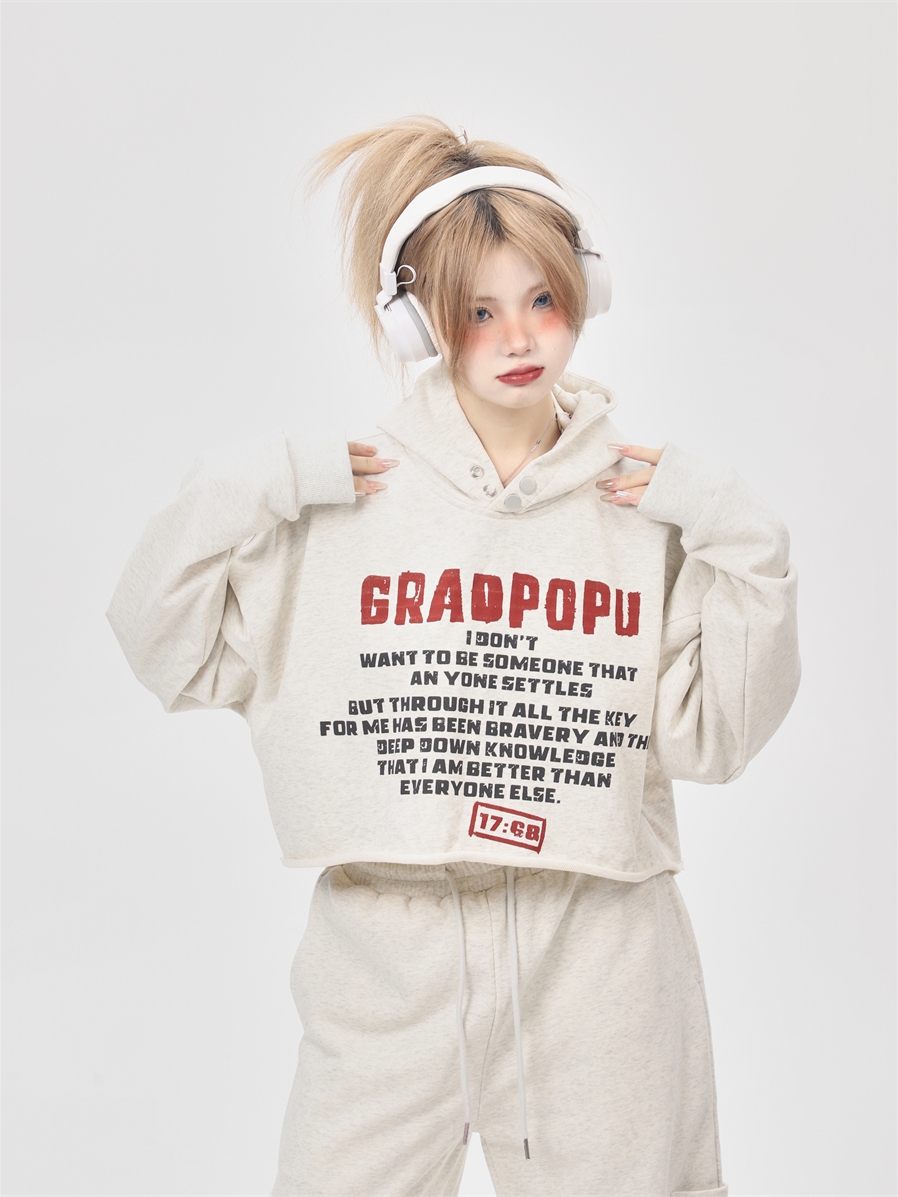 Versatile American Retro Fashion Slim-Fit Letter Print Short Hoodie and Pants Set for Women - Casual Sportswear Y2K Style