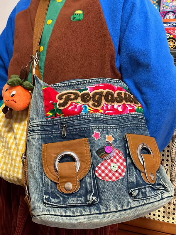 Versatile Cotton Padded Jacket with Original New Year Design and Large Capacity Denim Shoulder Crossbody Bag for Women