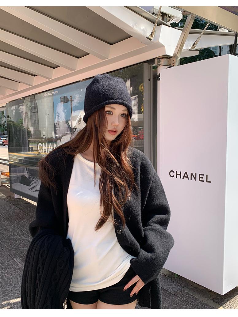 Versatile Dark Blue Oversized Sweater Coat for Women - Thick Knitted Cardigan for Autumn and Winter Fashion Versatile Dark Blue Oversized Sweater Coat for Women - Thick Knitted Cardigan for Autumn and Winter Fashion