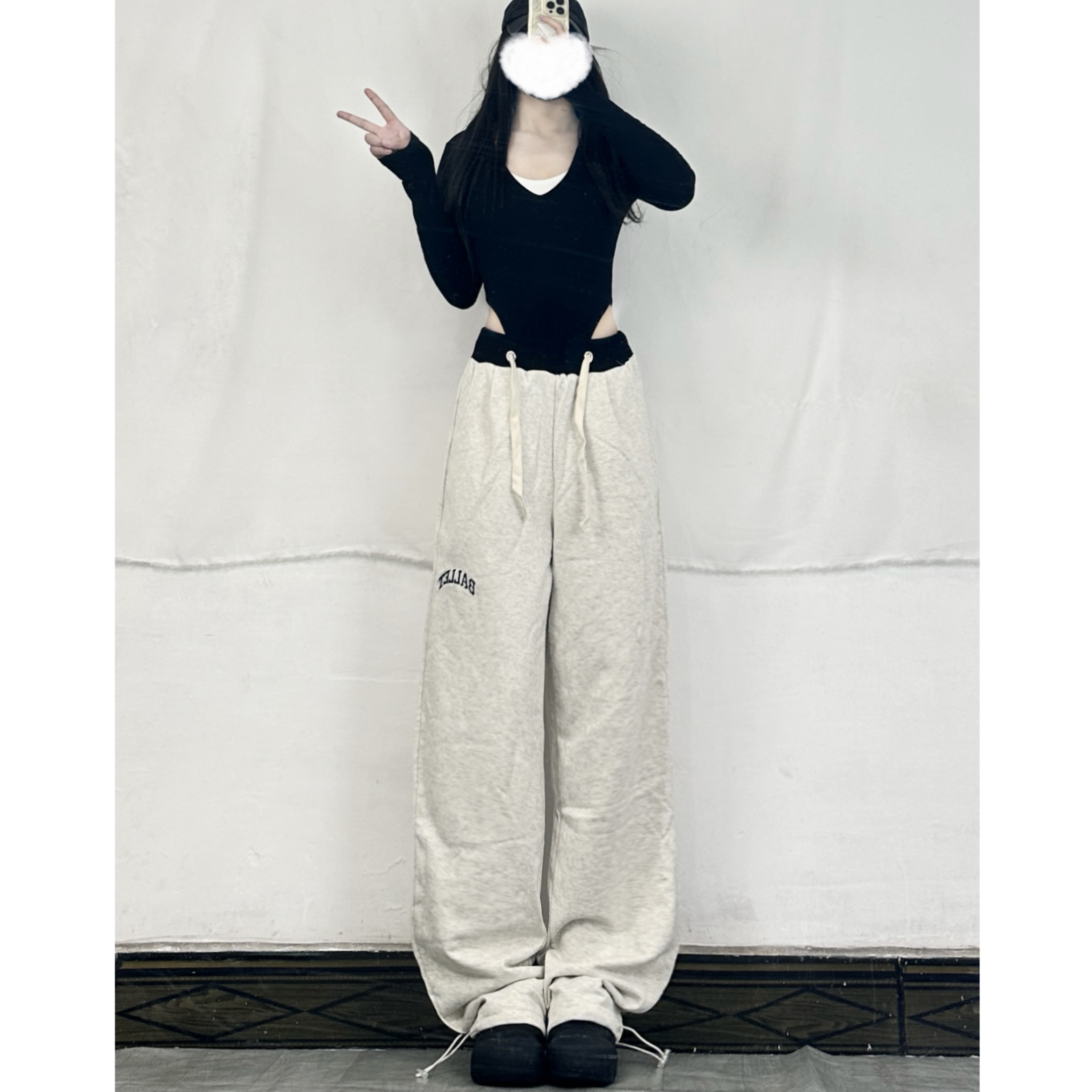 Versatile Jazz Dance Outfit for Women - Hip Hop Loose Cuffed Sweatpants and Dance Practice Clothes for Comfort and Style Versatile Jazz Dance Outfit for Women - Hip Hop Loose Cuffed Sweatpants and Dance Practice Clothes for Comfort and Style