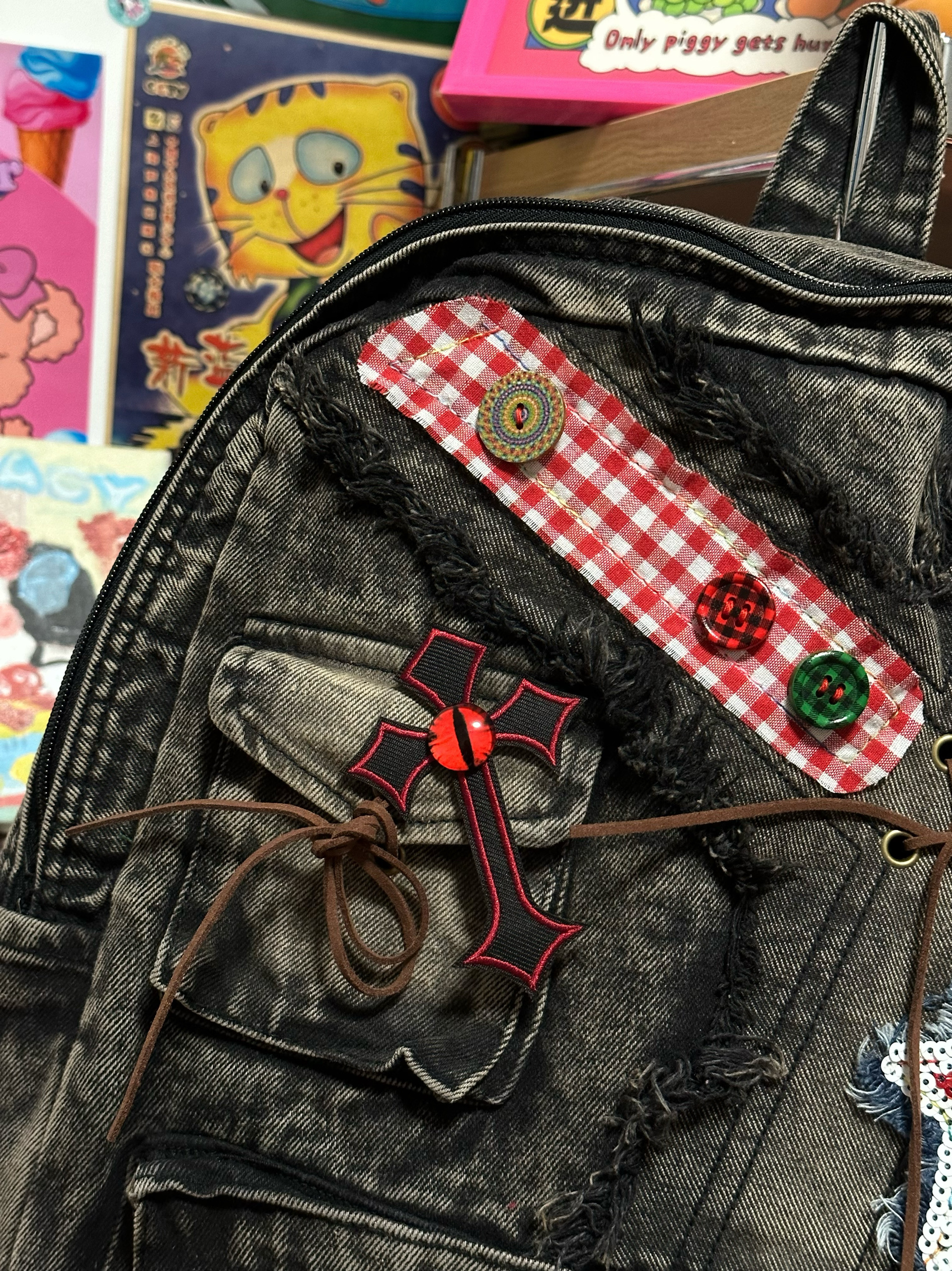 Versatile Large-Capacity Denim Backpack for Women - Handmade Wasteland Style School Bag for Spring and Summer Versatile Large-Capacity Denim Backpack for Women - Handmade Wasteland Style School Bag for Spring and Summer