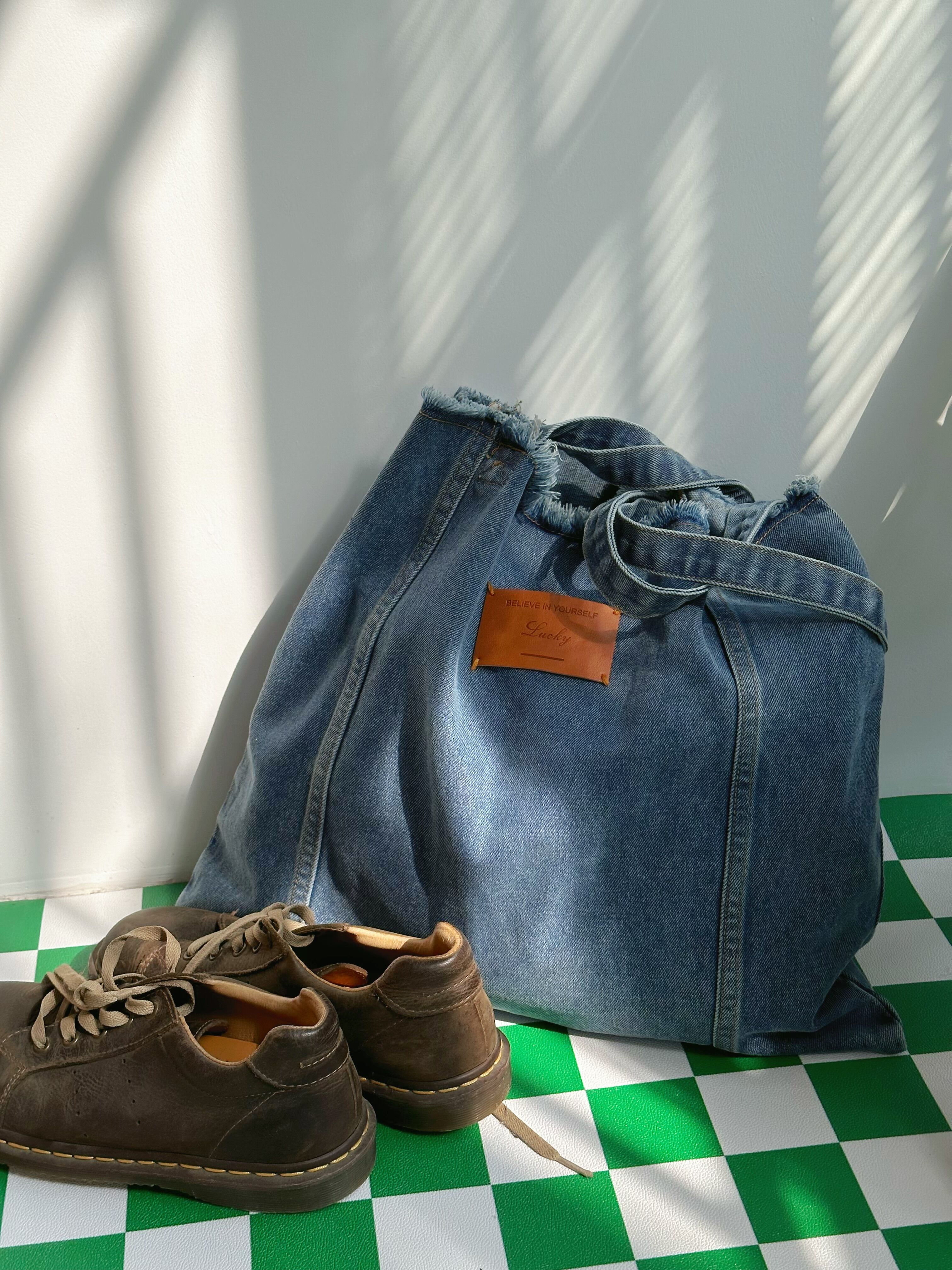 Versatile Single-Shoulder Denim Tote Bag for Women - Large Capacity Retro Korean Style Commuter Bag for Spring and Summer