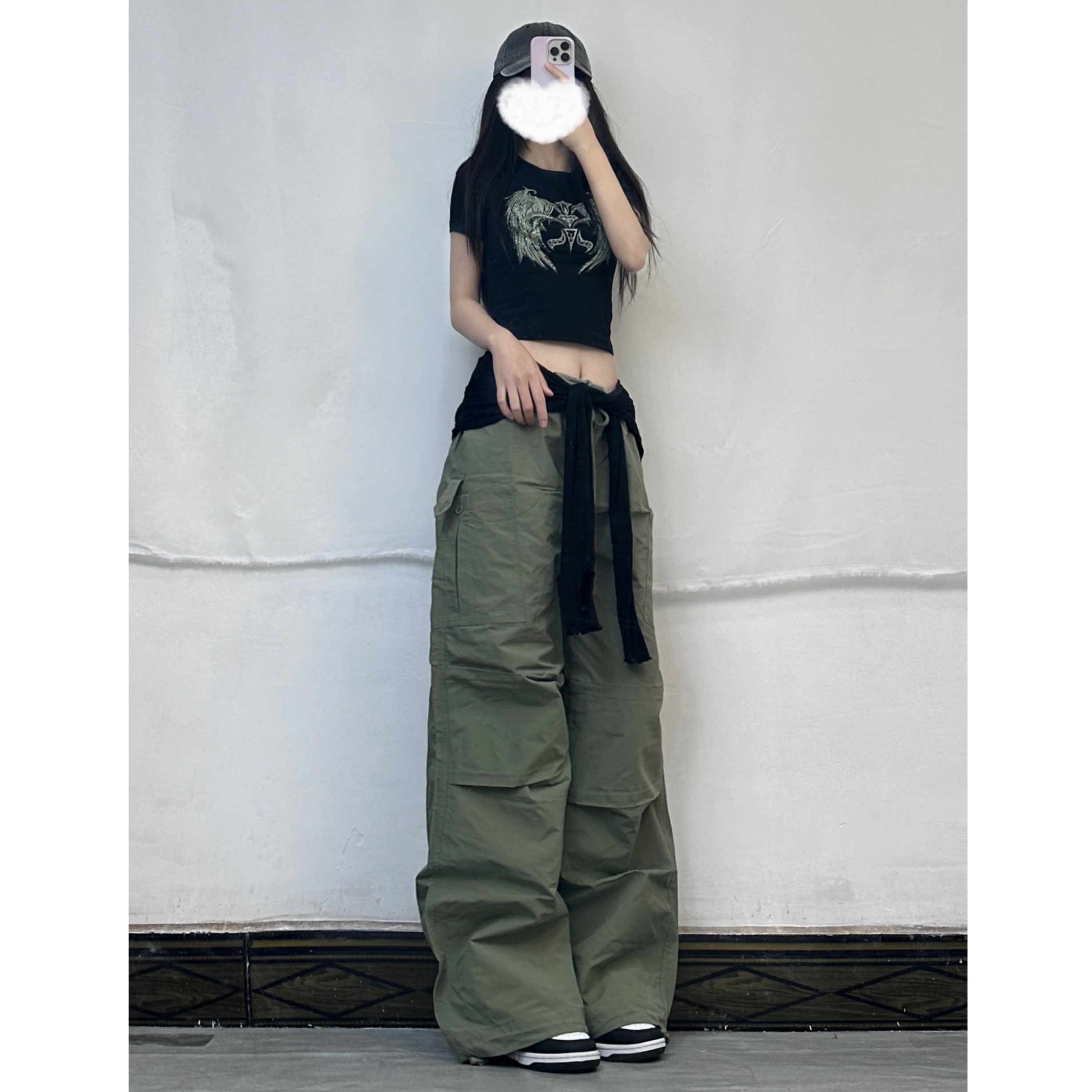 Versatile Slim Fit Sexy Jazz Dance T-Shirt with Dark Geometric Wing Print - Round Neck Short Sleeve Top for Y2K Style Versatile Slim Fit Sexy Jazz Dance T-Shirt with Dark Geometric Wing Print - Round Neck Short Sleeve Top for Y2K Style