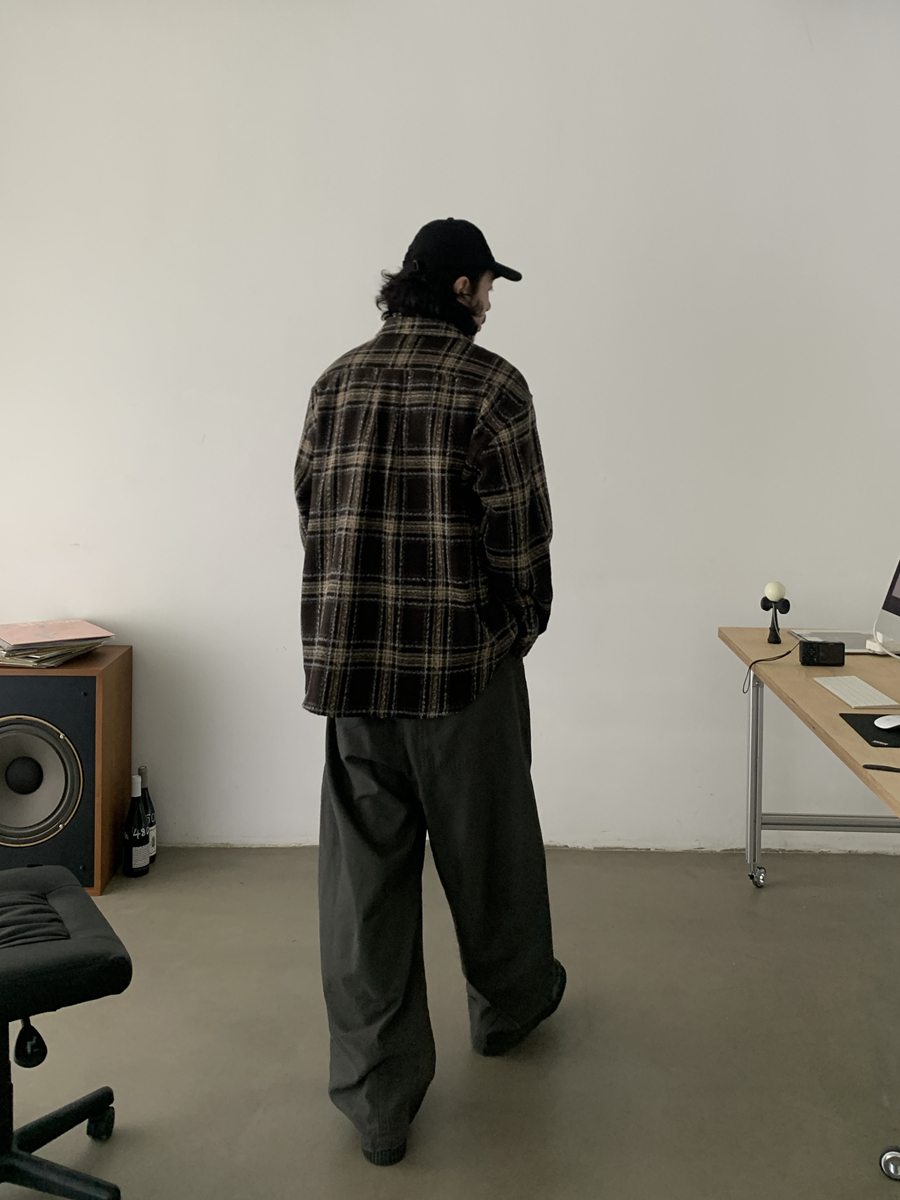 Vintage American Plaid Shirt Jacket for Unisex - Thick Brushed Warm Design, 90s Inspired, Casual Layering Piece Vintage American Plaid Shirt Jacket for Unisex - Thick Brushed Warm Design, 90s Inspired, Casual Layering Piece