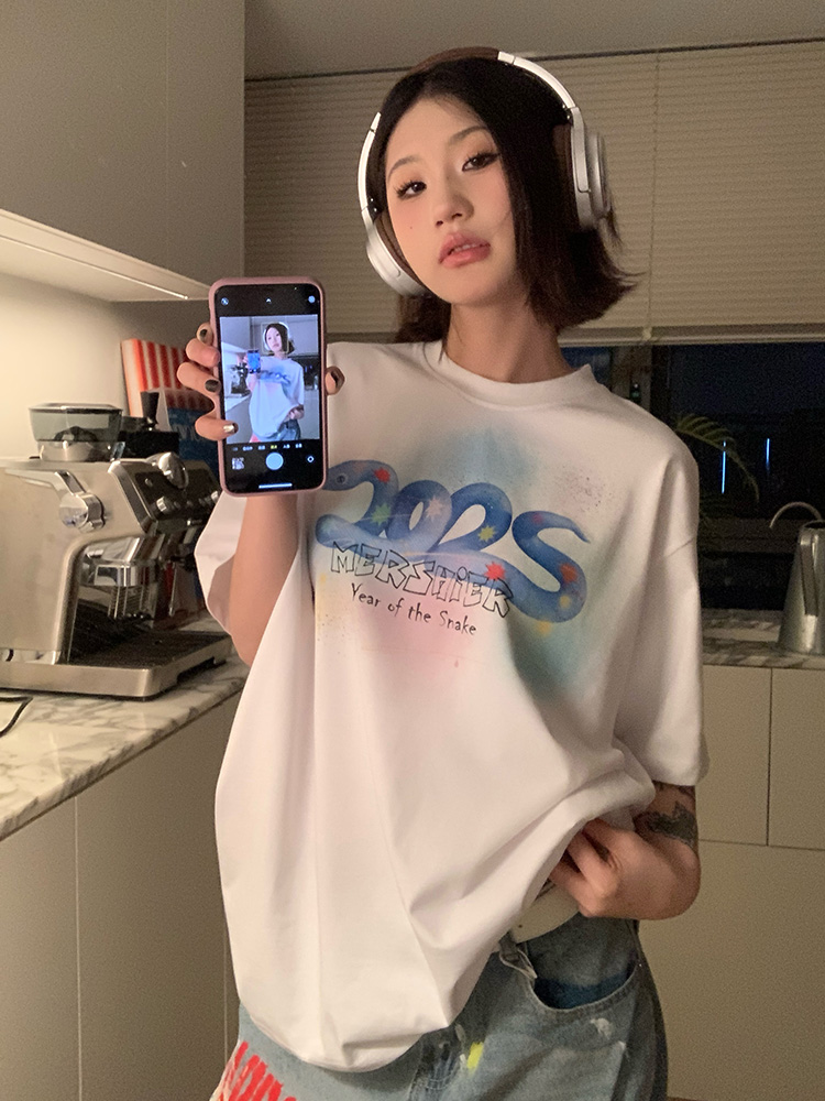 Vintage Animal Print Round Neck T-Shirt for Men and Women - Casual Loose Fit Short Sleeve Tee for Summer Fashion