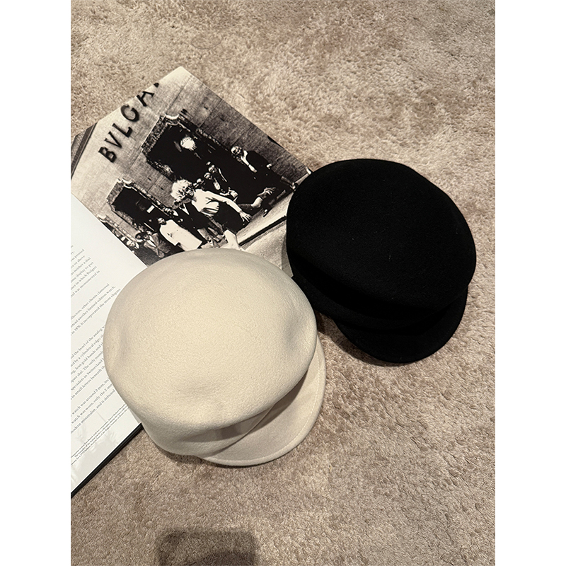 Vintage Black Wool Felt Newsboy Cap for Women - Autumn Winter Equestrian Octagonal Beret Style Hat