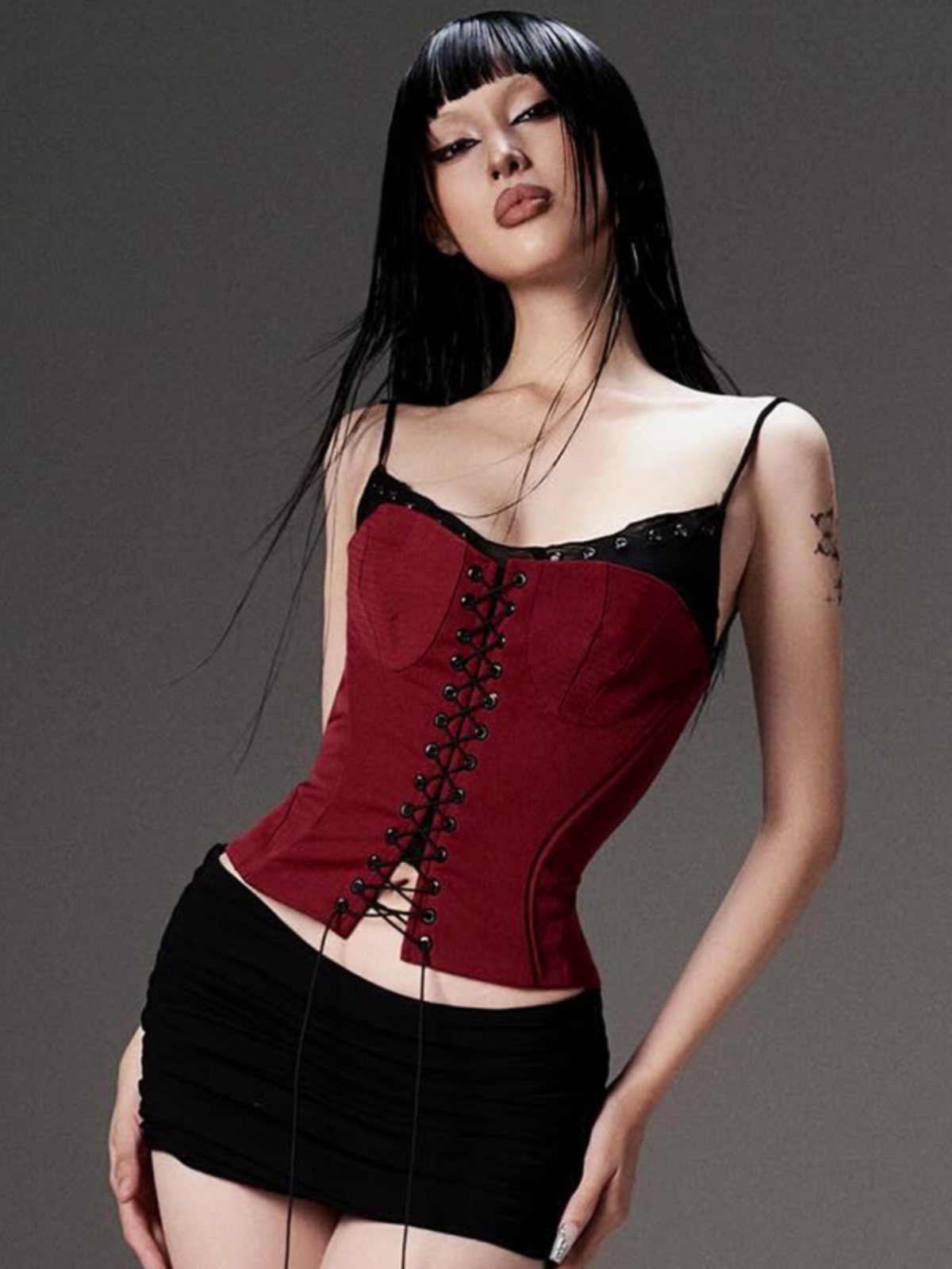 Vintage French-inspired Wine Red Faux Two-Piece Cross Strap Tank Top - Slim Fit, Versatile Spicy Girl Style for 90s and Y2K Fashion Vintage French-inspired Wine Red Faux Two-Piece Cross Strap Tank Top - Slim Fit, Versatile Spicy Girl Style for 90s and Y2K Fashion