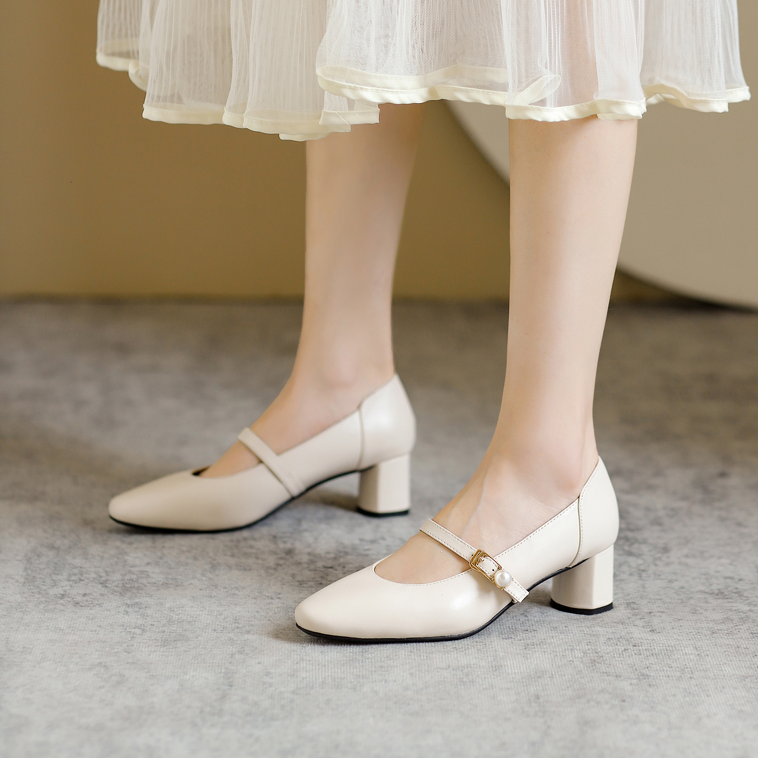 Vintage French Mary Jane Women's Shoes - Genuine Leather Chunky Heel Flats with One Strap for Summer & Autumn