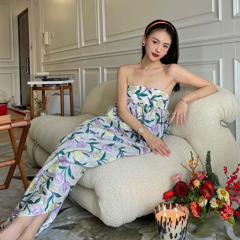 Vintage French Off-the-Shoulder Tulip Jacquard Dress with Oil Painting Print Long Skirt for Vacation, Boho Style Fashion