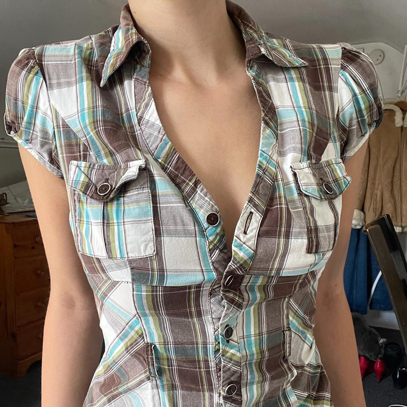 Vintage Industrial Plaid Button-Up Shirt for Women - Slim Fit Y2K Lapel Pocket Top for Summer Vintage Industrial Plaid Button-Up Shirt for Women - Slim Fit Y2K Lapel Pocket Top for Summer